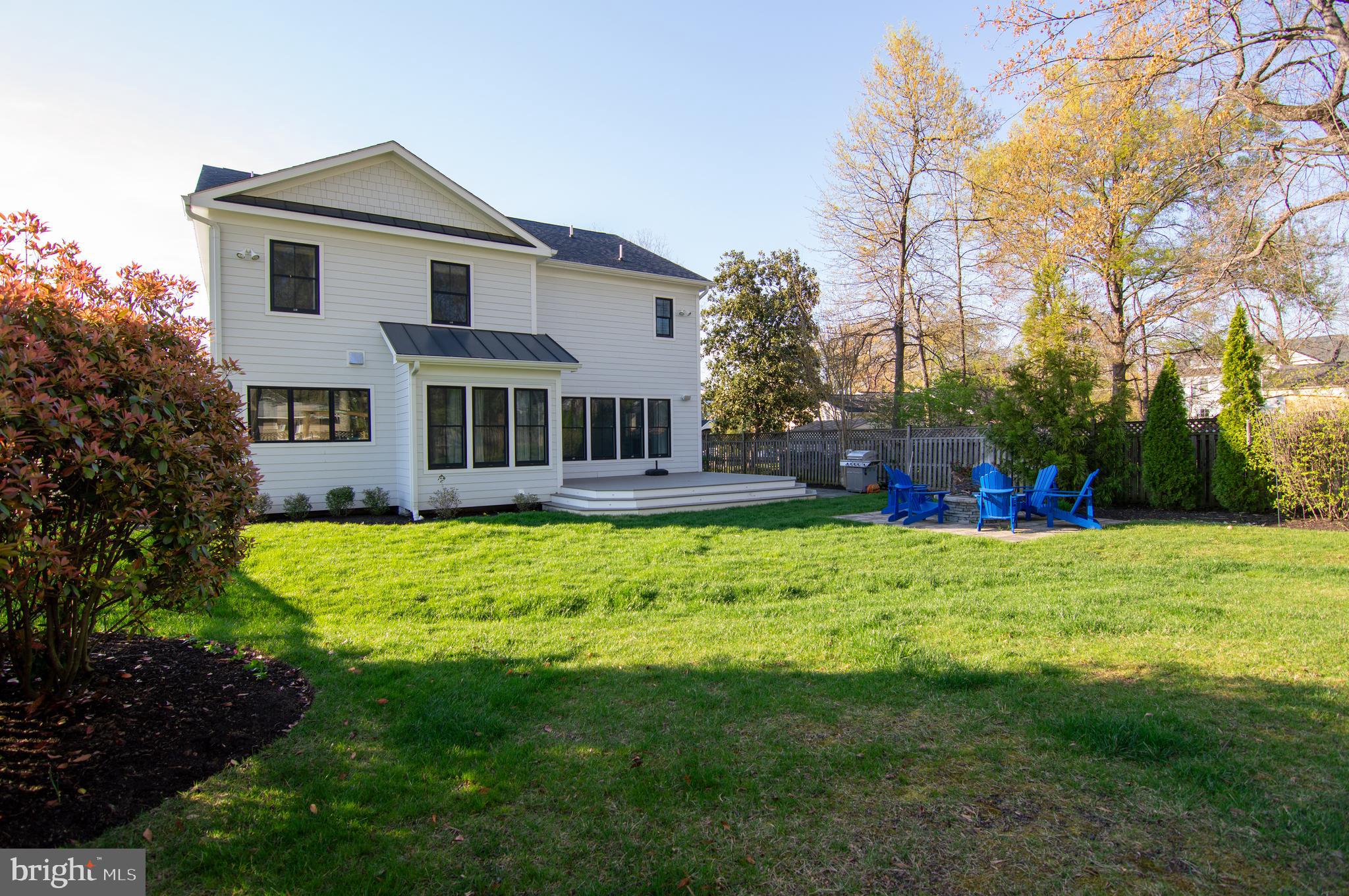 WEST VIENNA WOODS - Residential