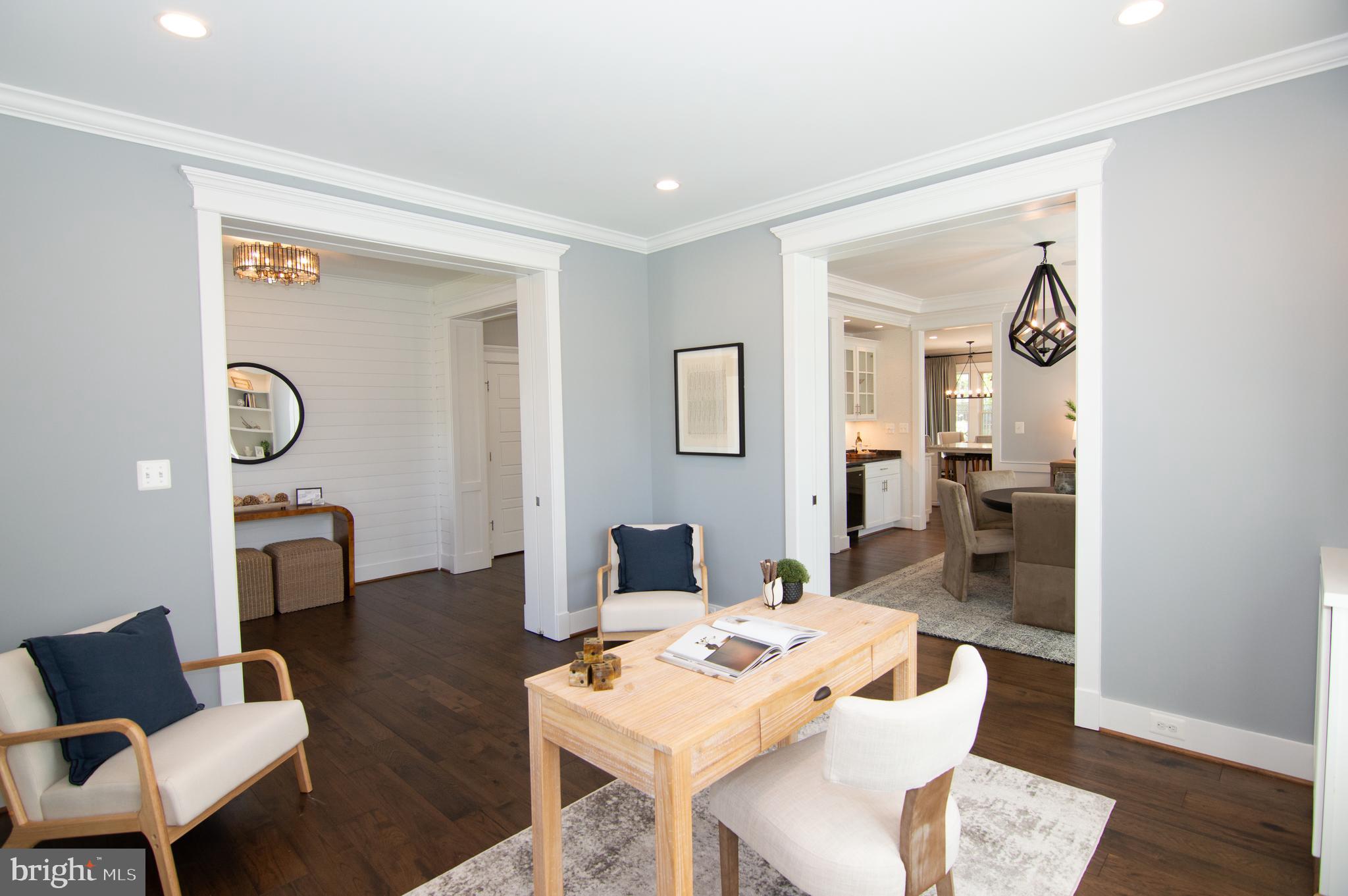 WEST VIENNA WOODS - Residential