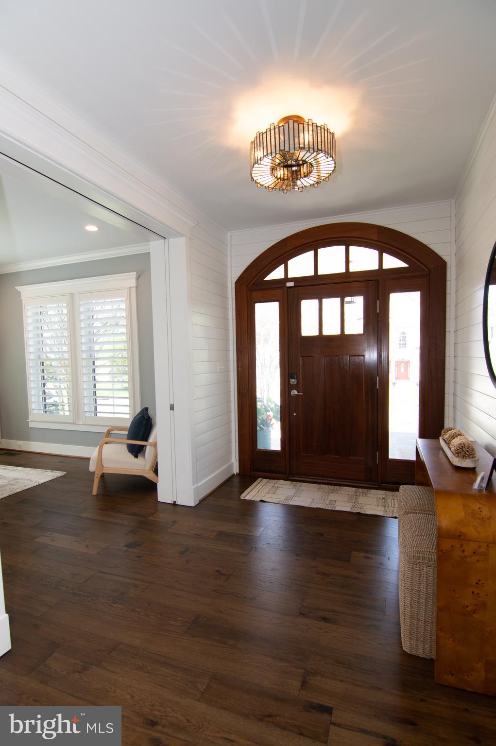 WEST VIENNA WOODS - Residential