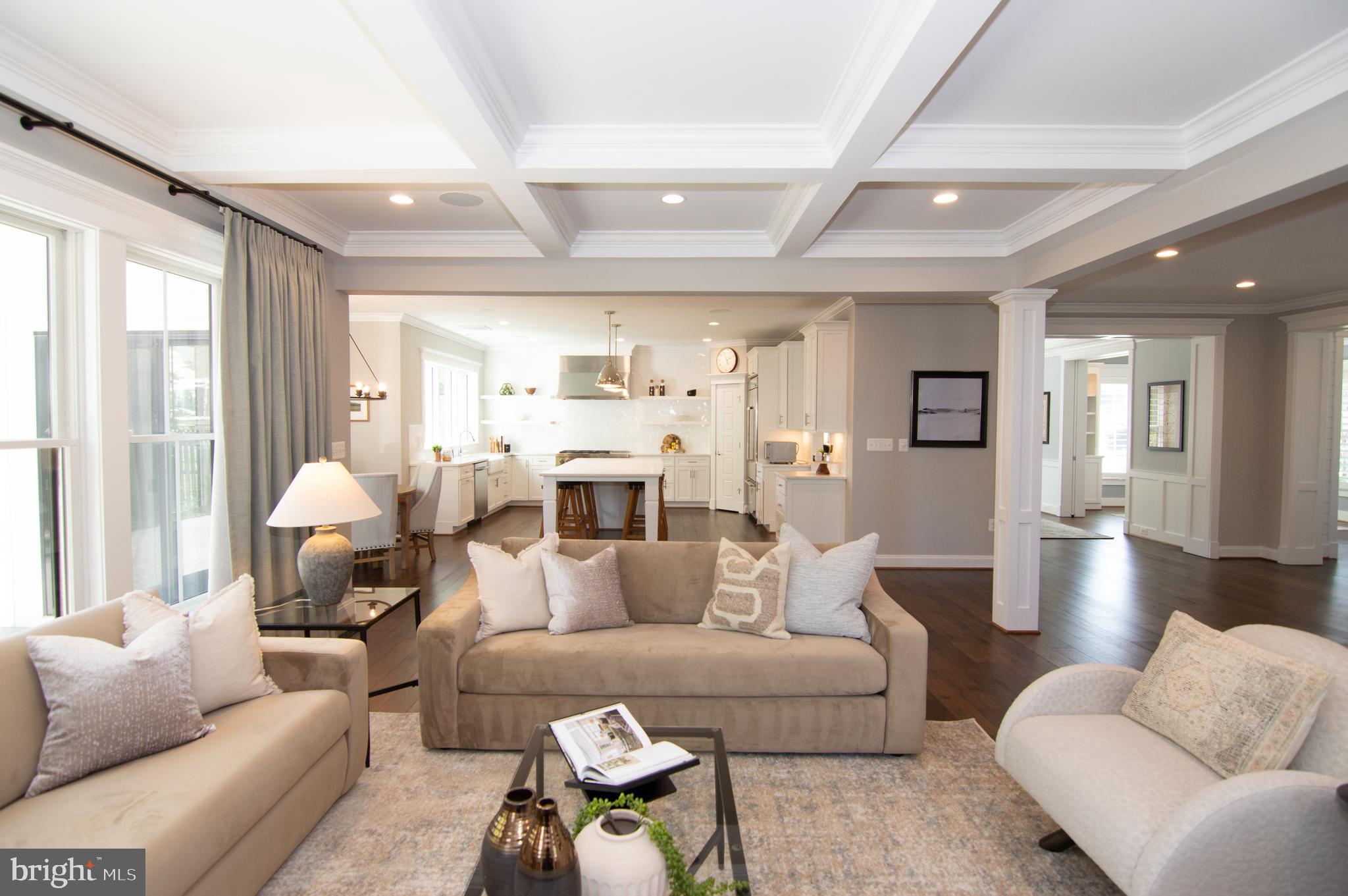 WEST VIENNA WOODS - Residential