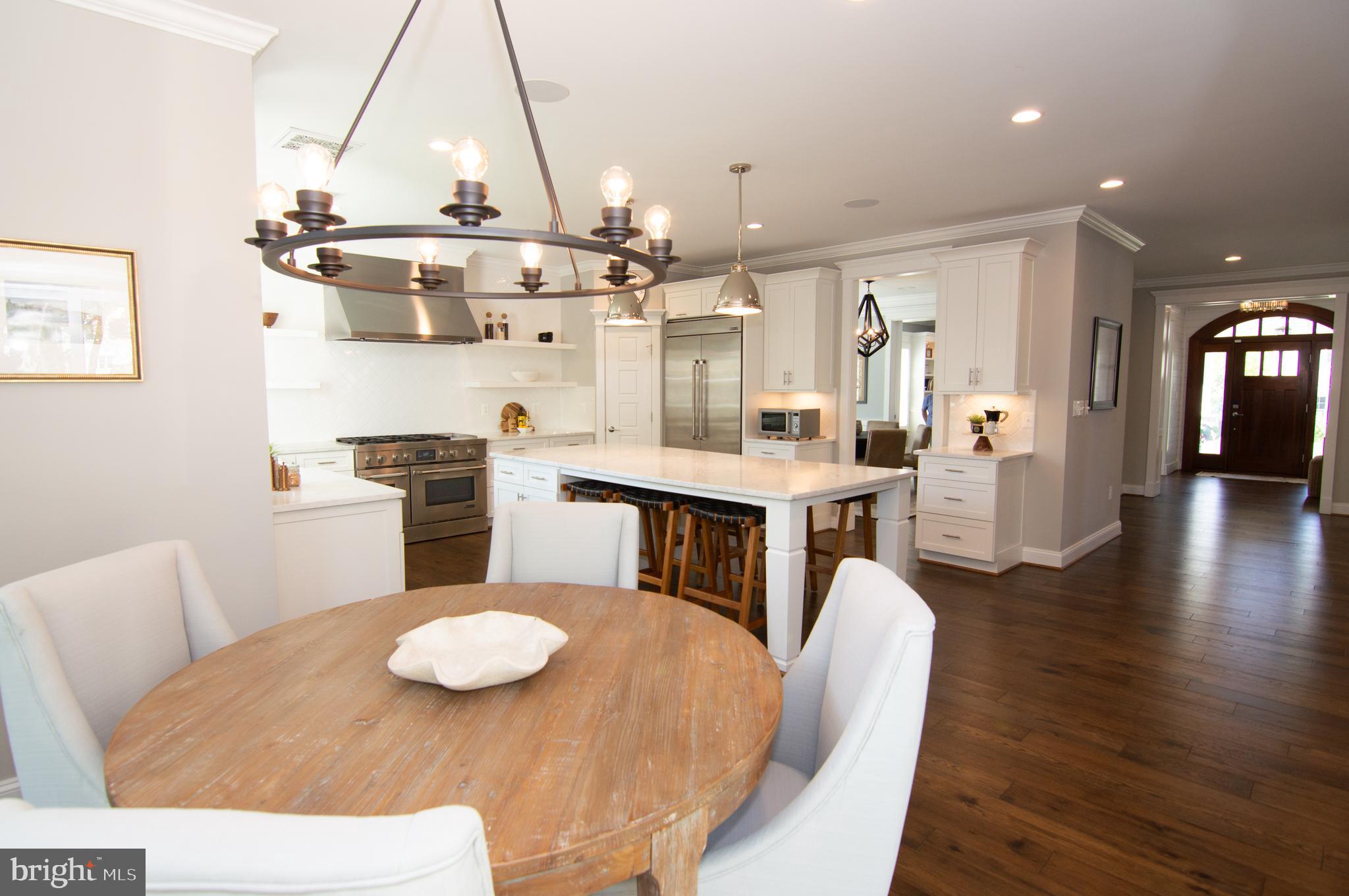 WEST VIENNA WOODS - Residential