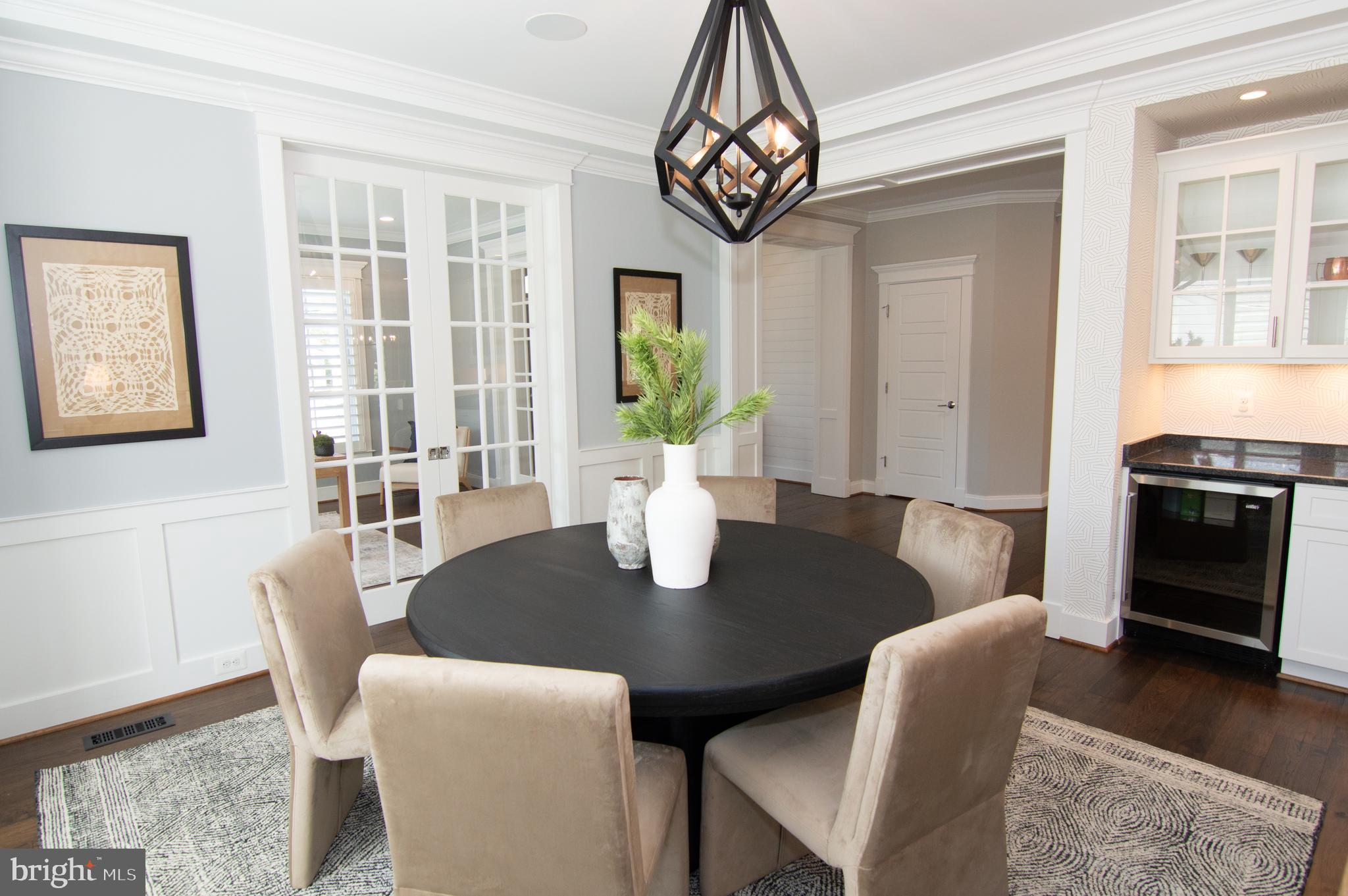 WEST VIENNA WOODS - Residential