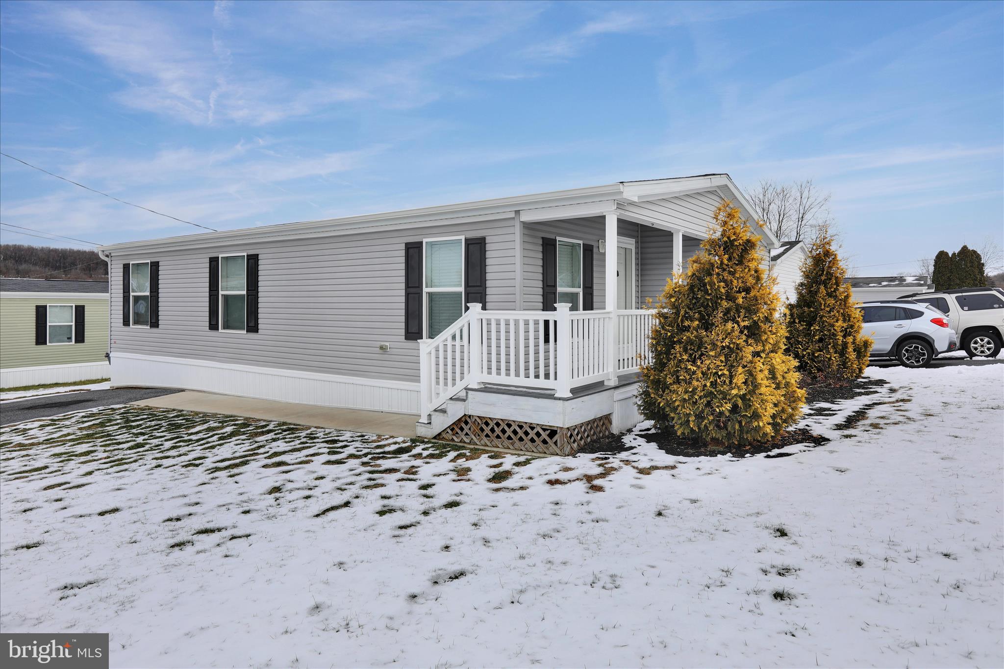 FRIEDEN MANOR - Residential