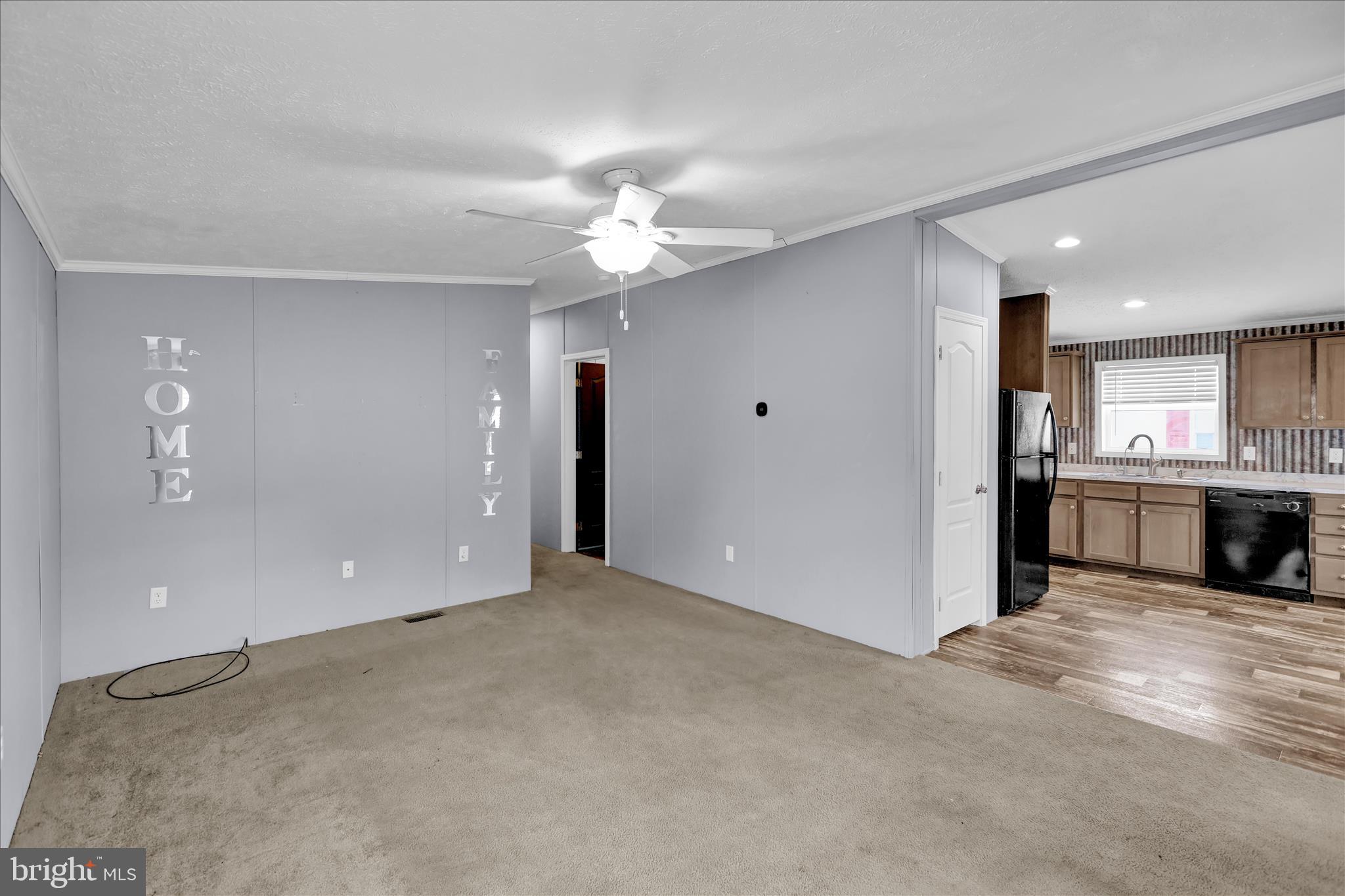 FRIEDEN MANOR - Residential