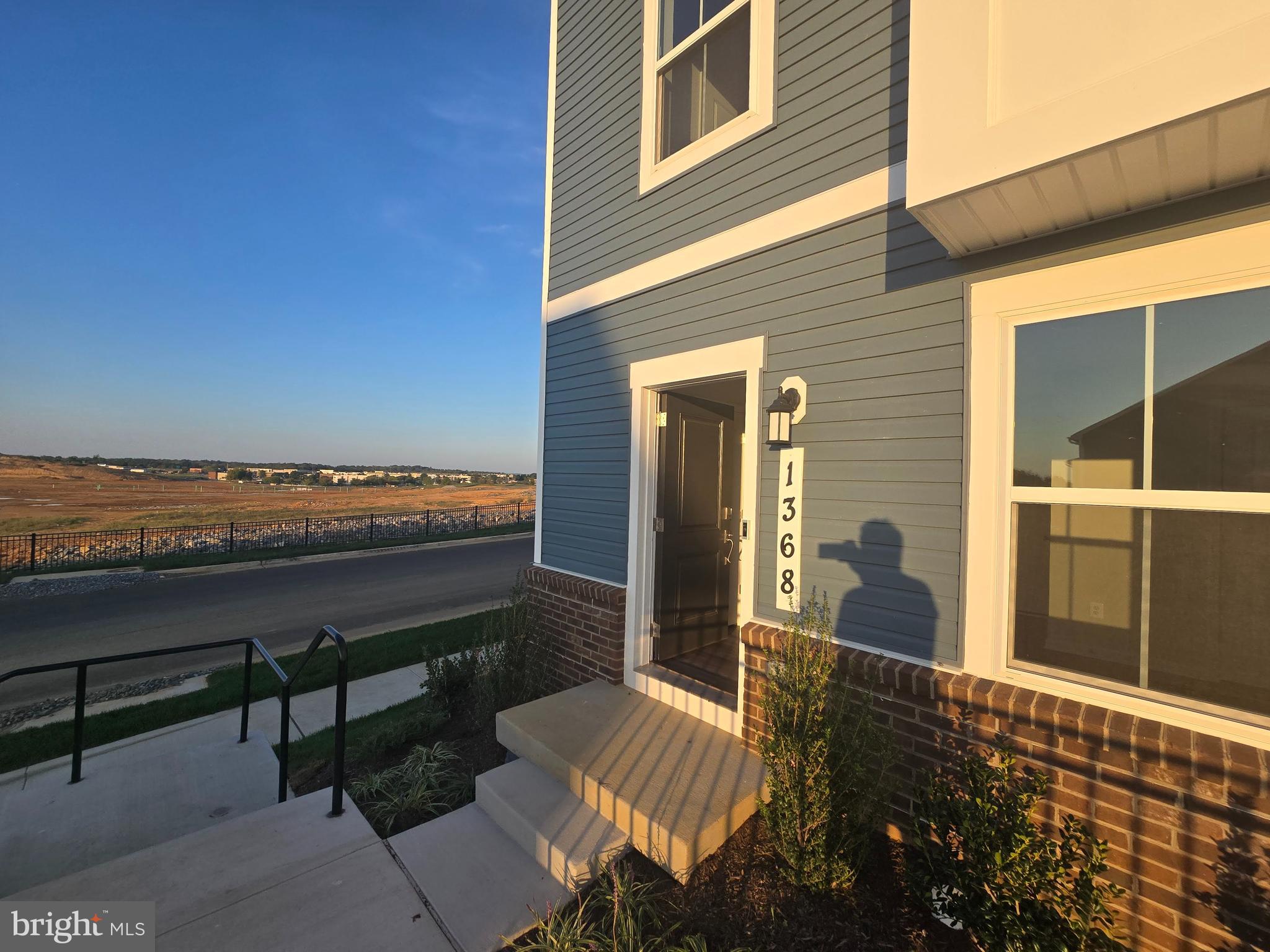 RED CLOVER MEADOWS - Residential Lease