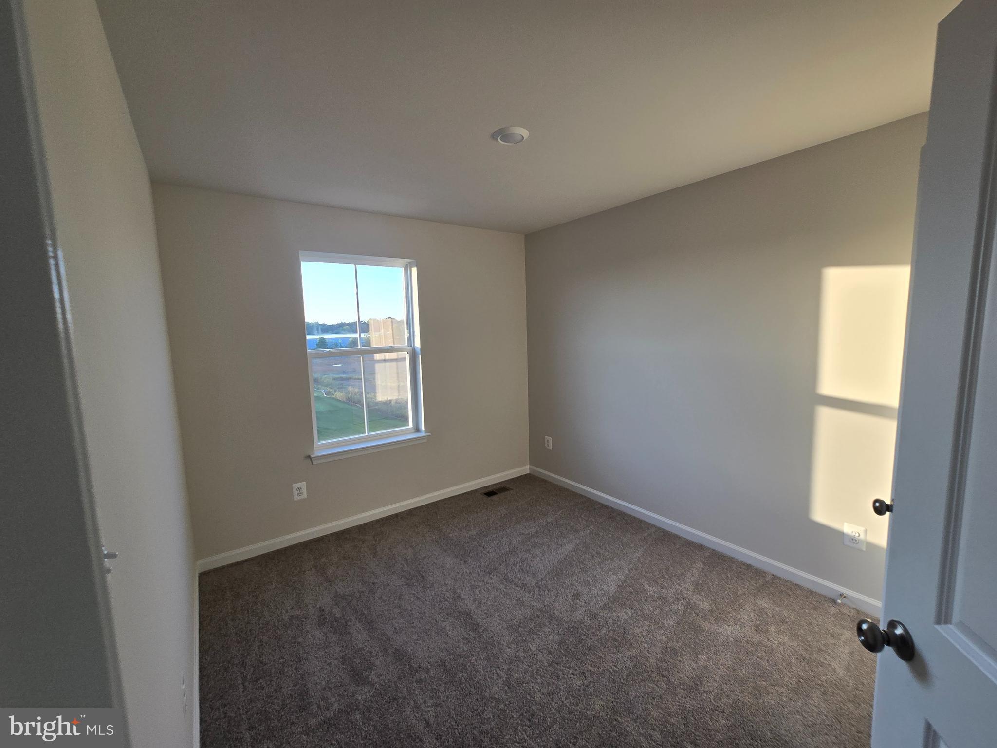 RED CLOVER MEADOWS - Residential Lease