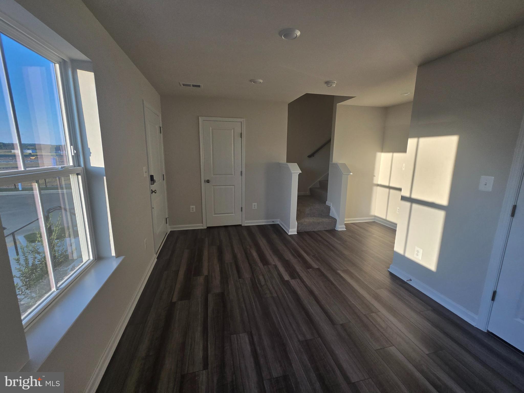 RED CLOVER MEADOWS - Residential Lease