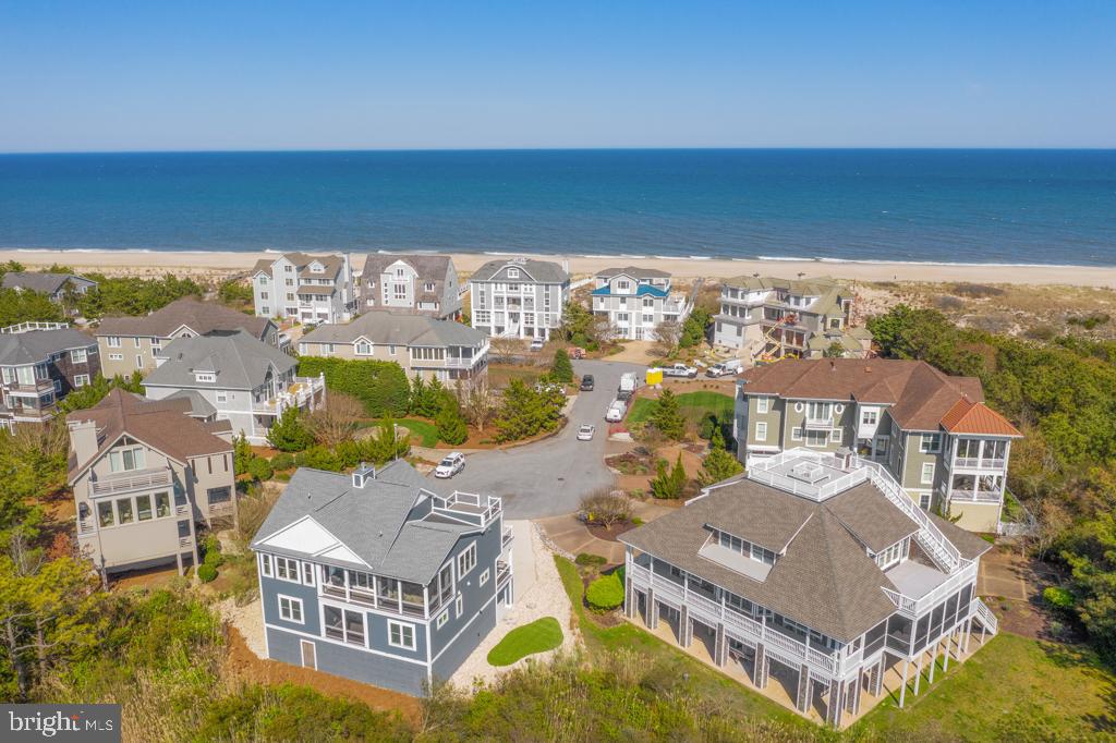 CHANCELLERY - Residential