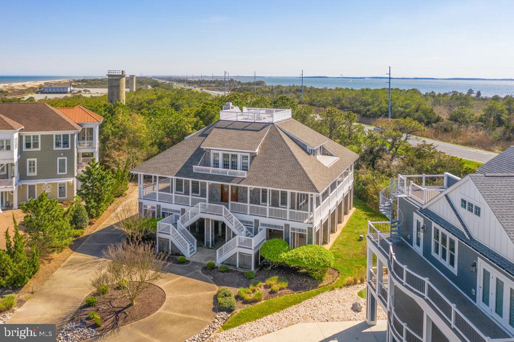 CHANCELLERY - Residential