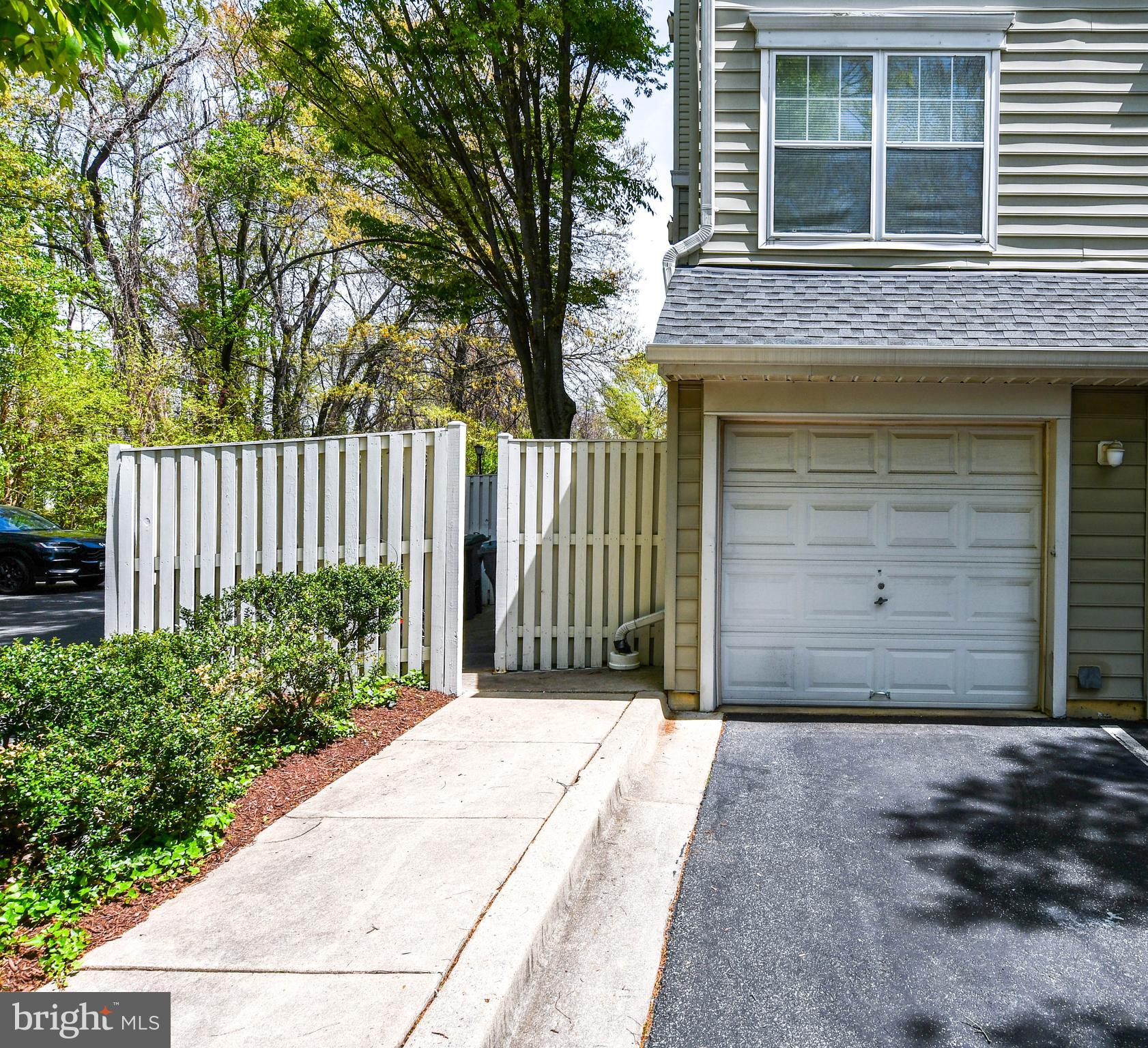 NORMANDY PLACE - Residential