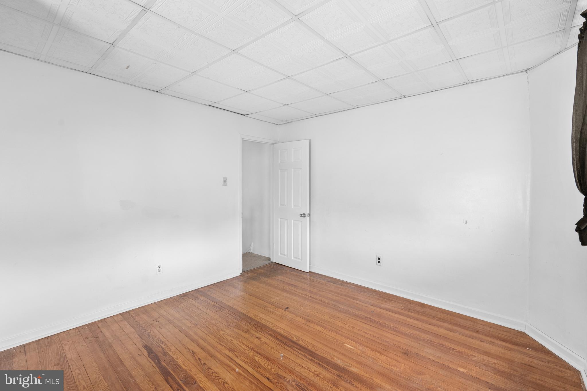 BRIDESBURG - Residential