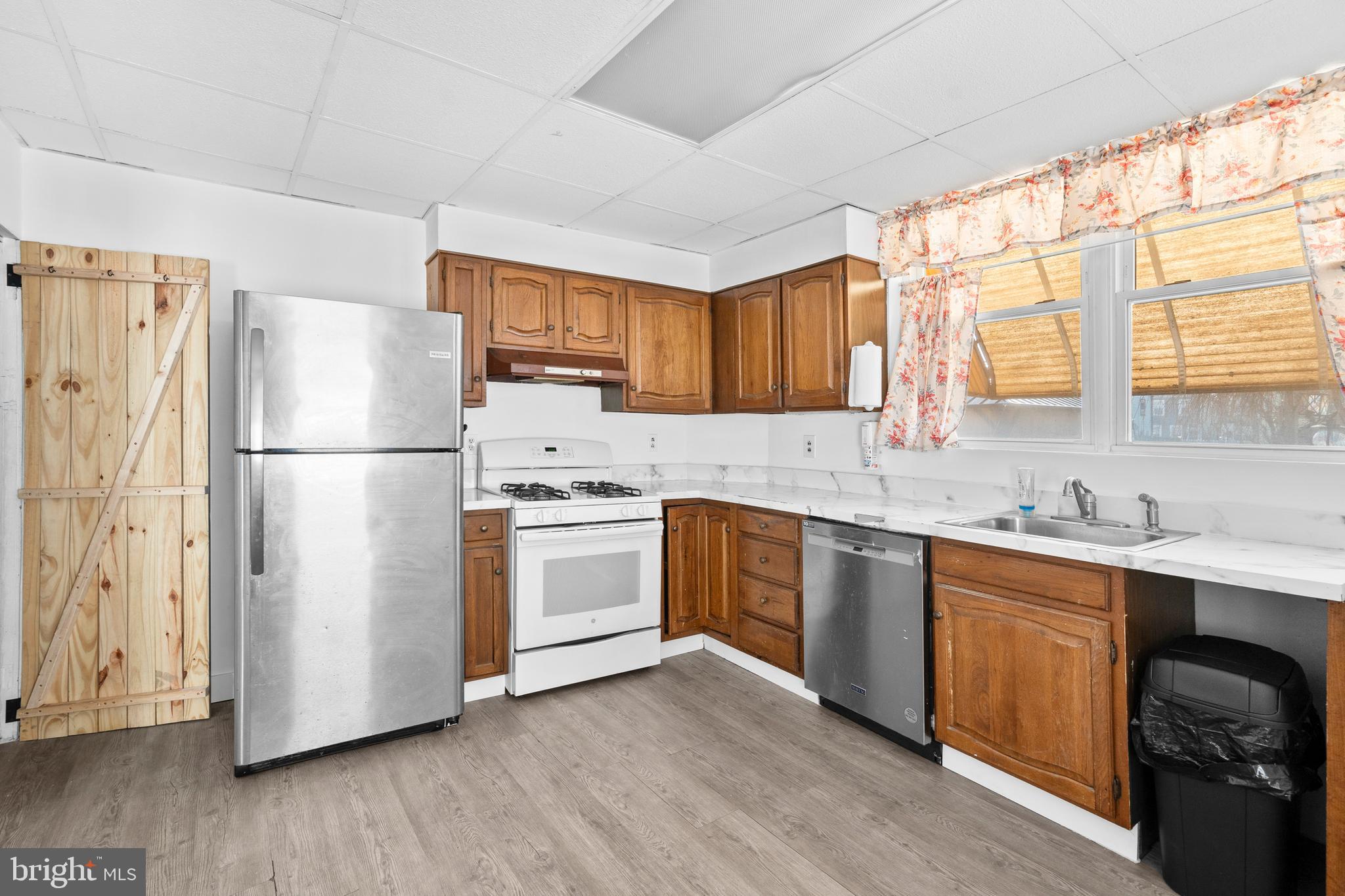 BRIDESBURG - Residential