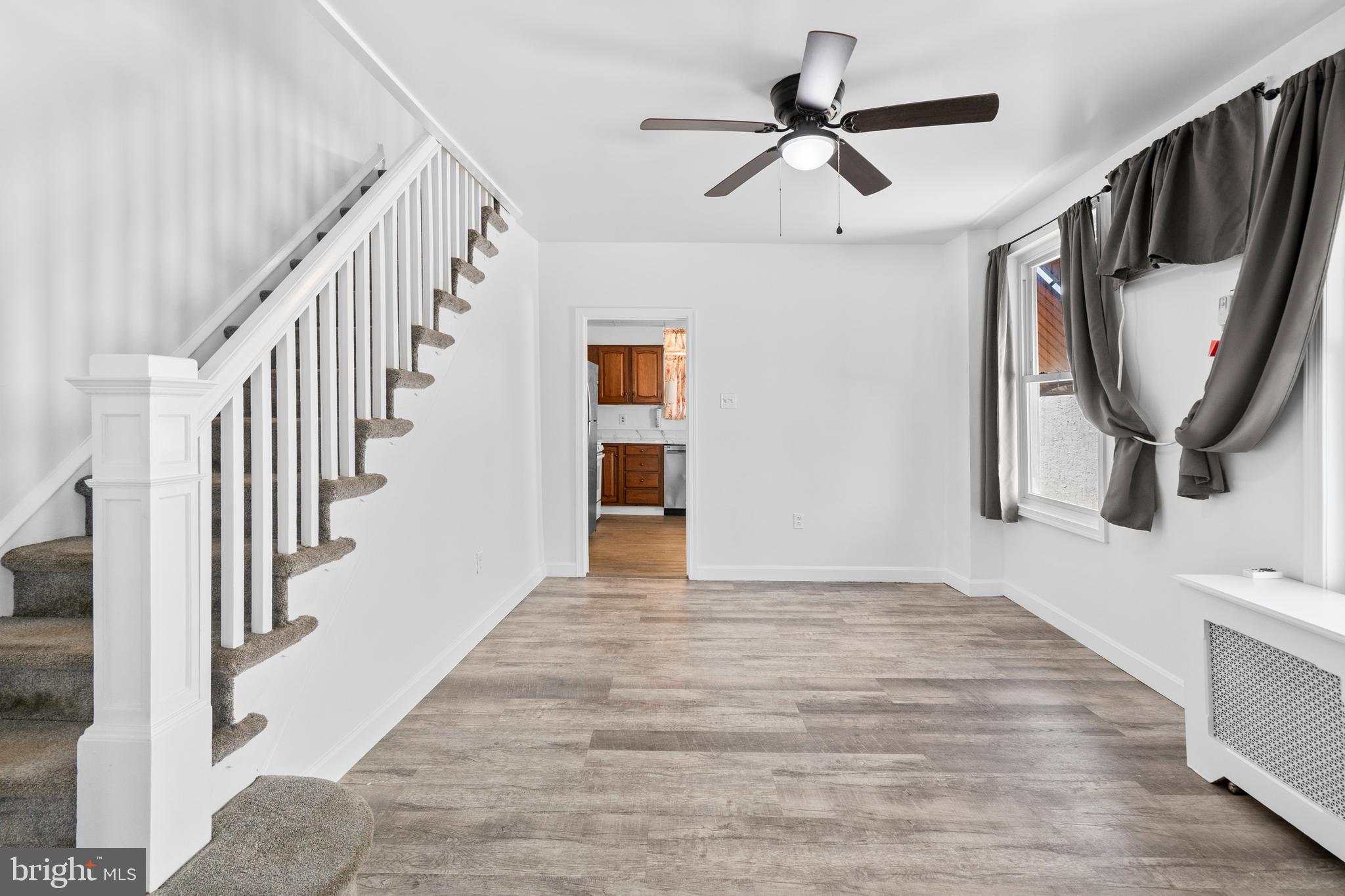 BRIDESBURG - Residential