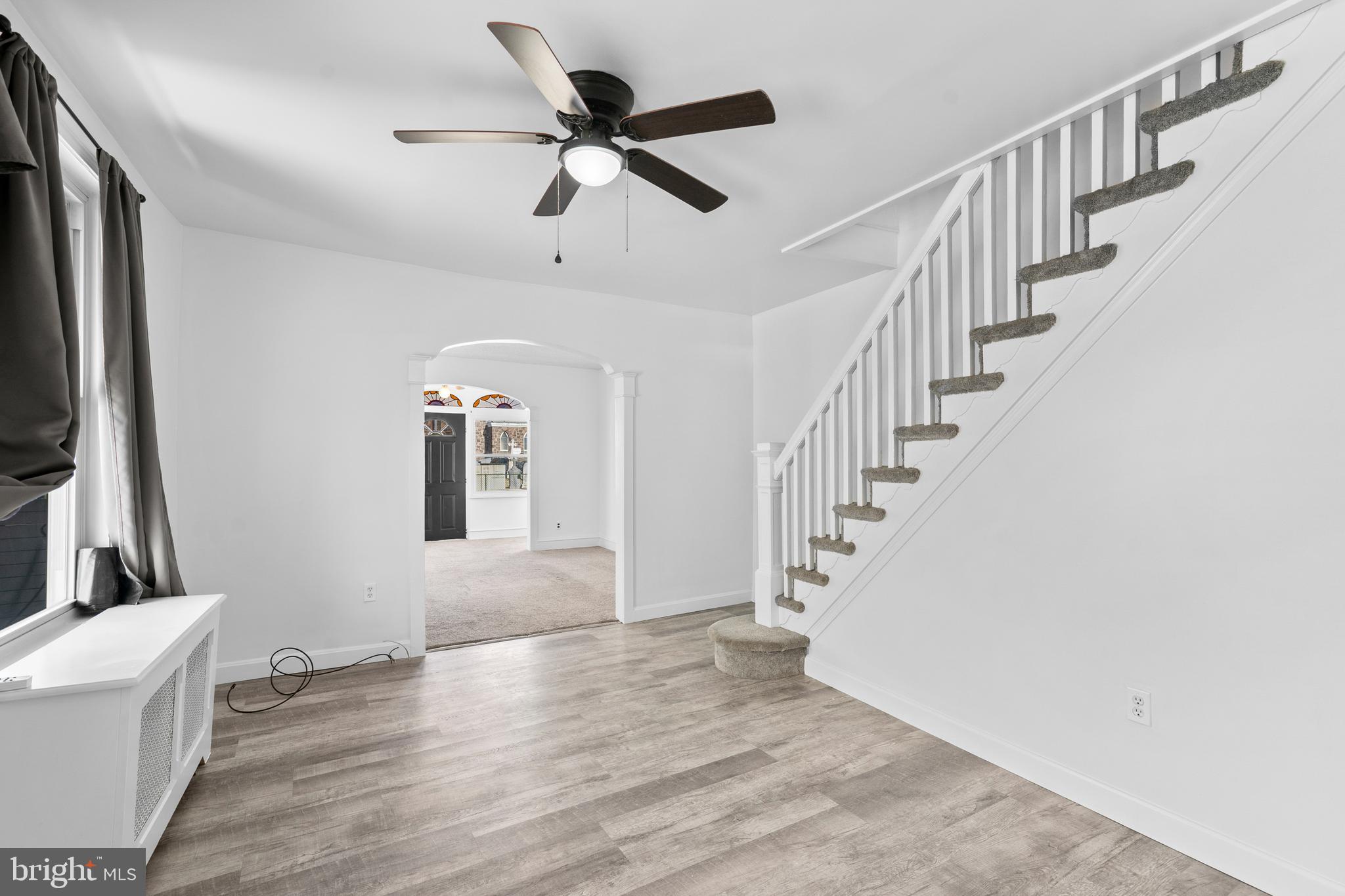 BRIDESBURG - Residential