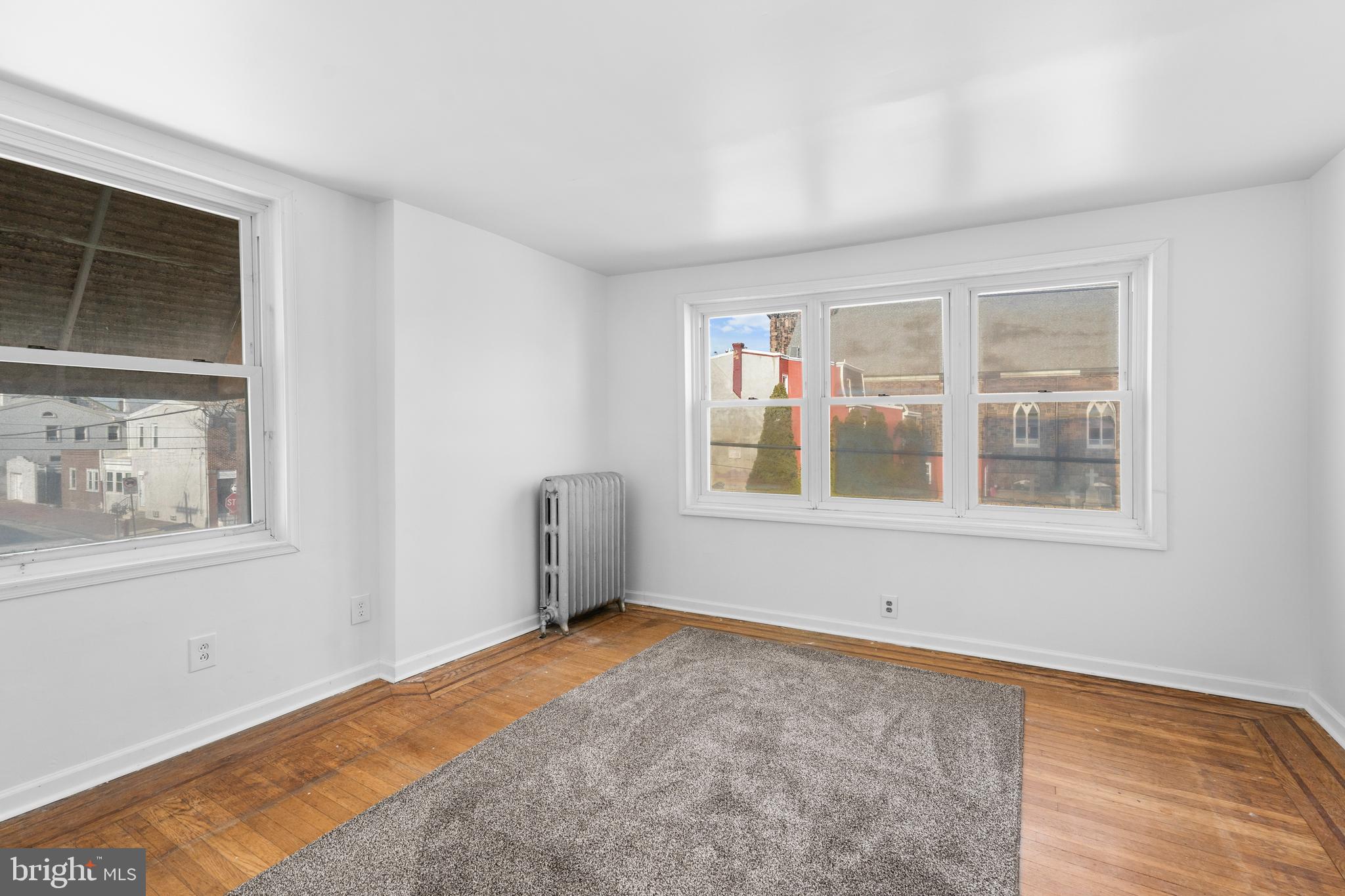 BRIDESBURG - Residential