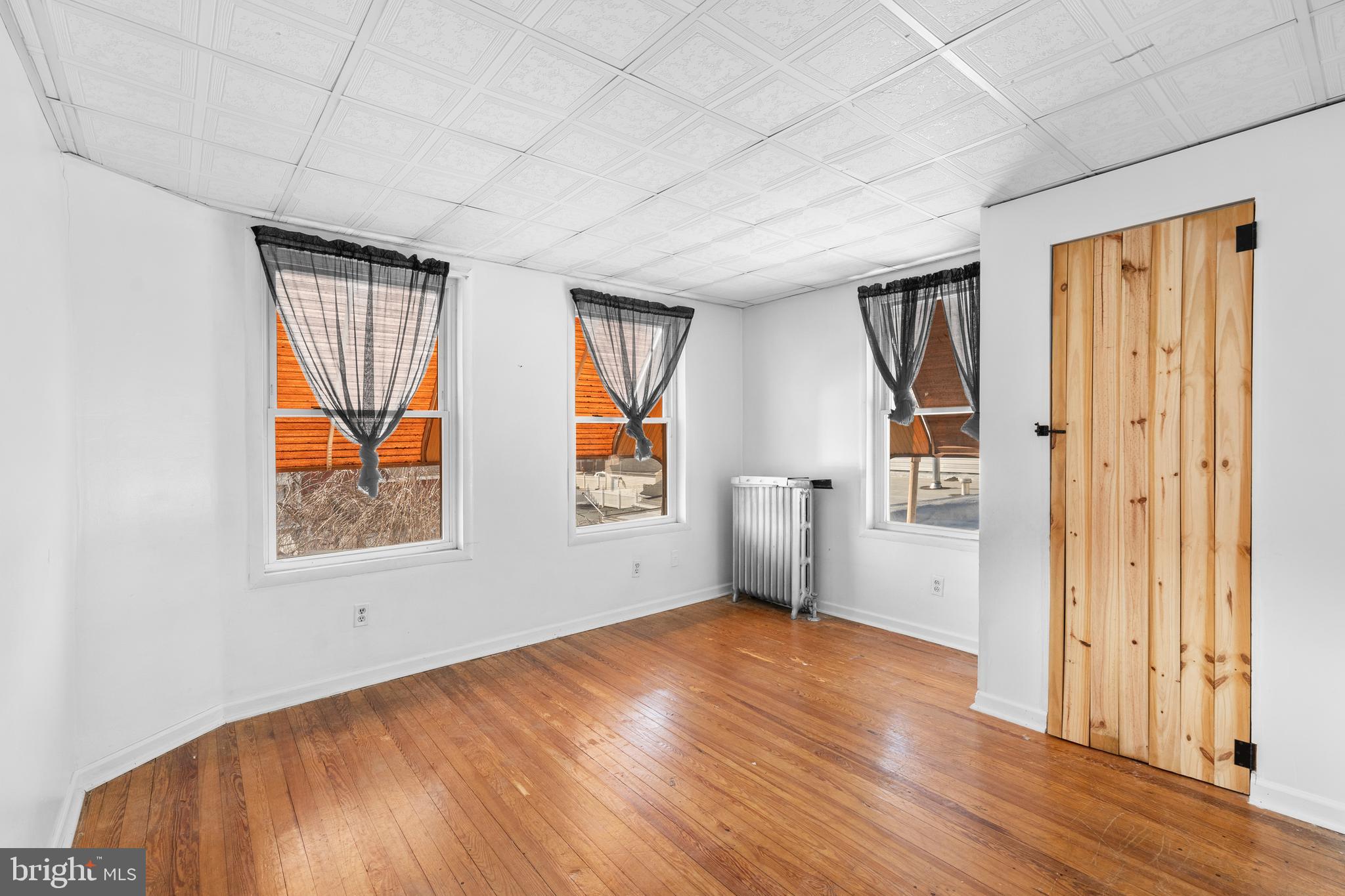 BRIDESBURG - Residential