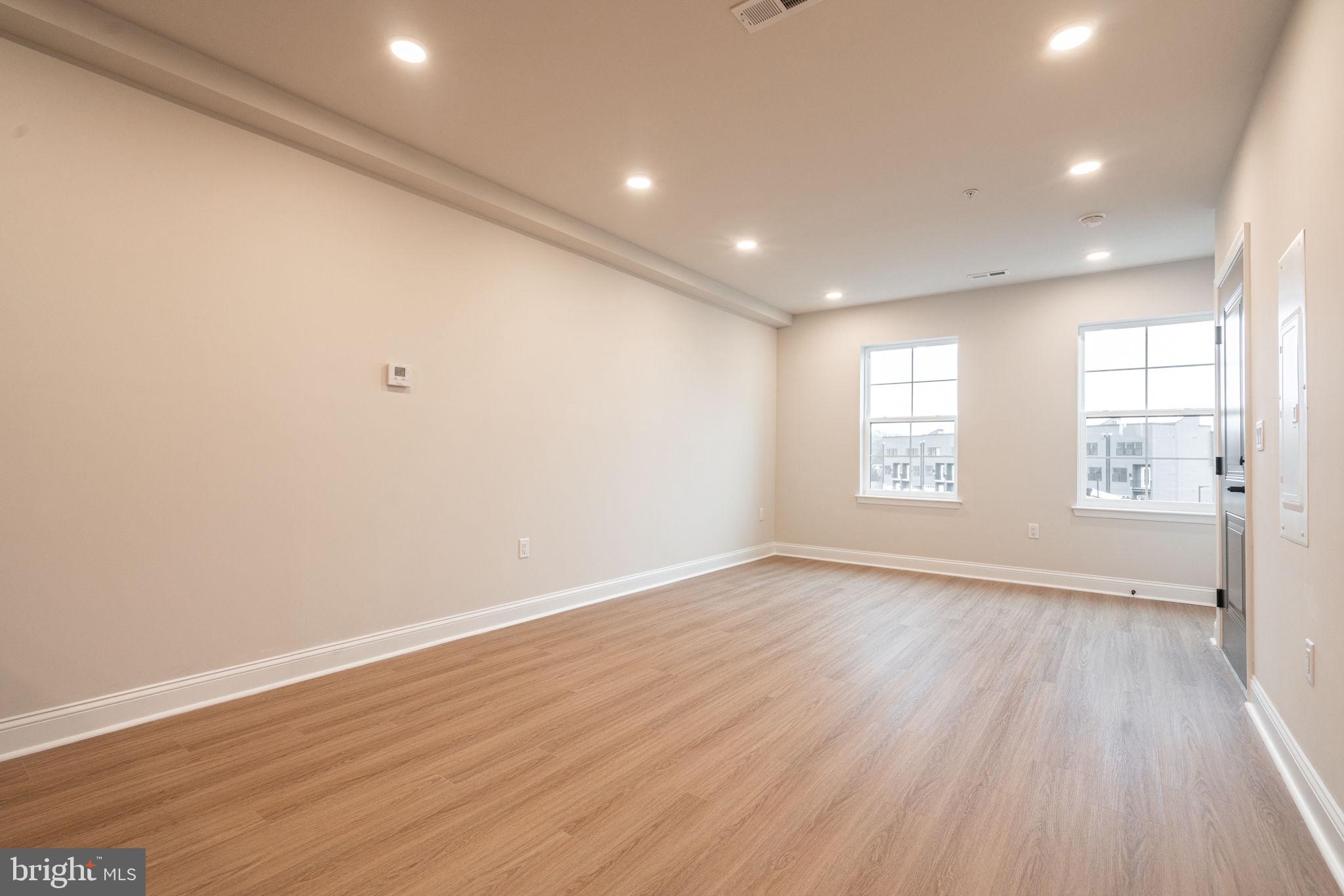 WYNNEFIELD HEIGHTS - Residential