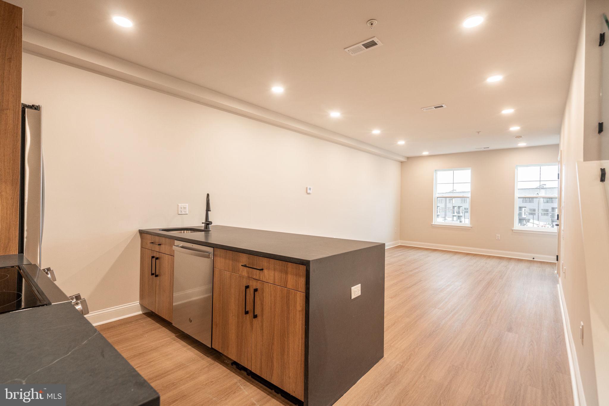 WYNNEFIELD HEIGHTS - Residential