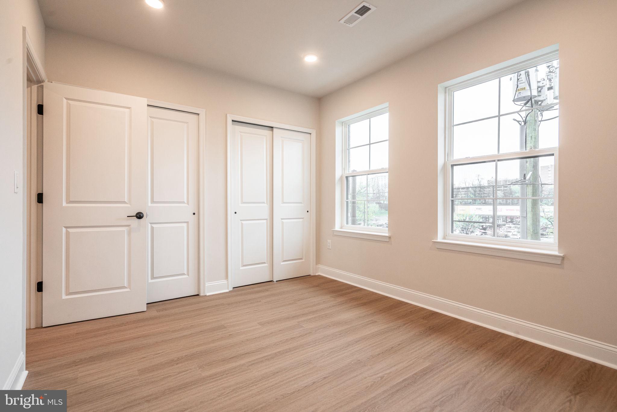 WYNNEFIELD HEIGHTS - Residential