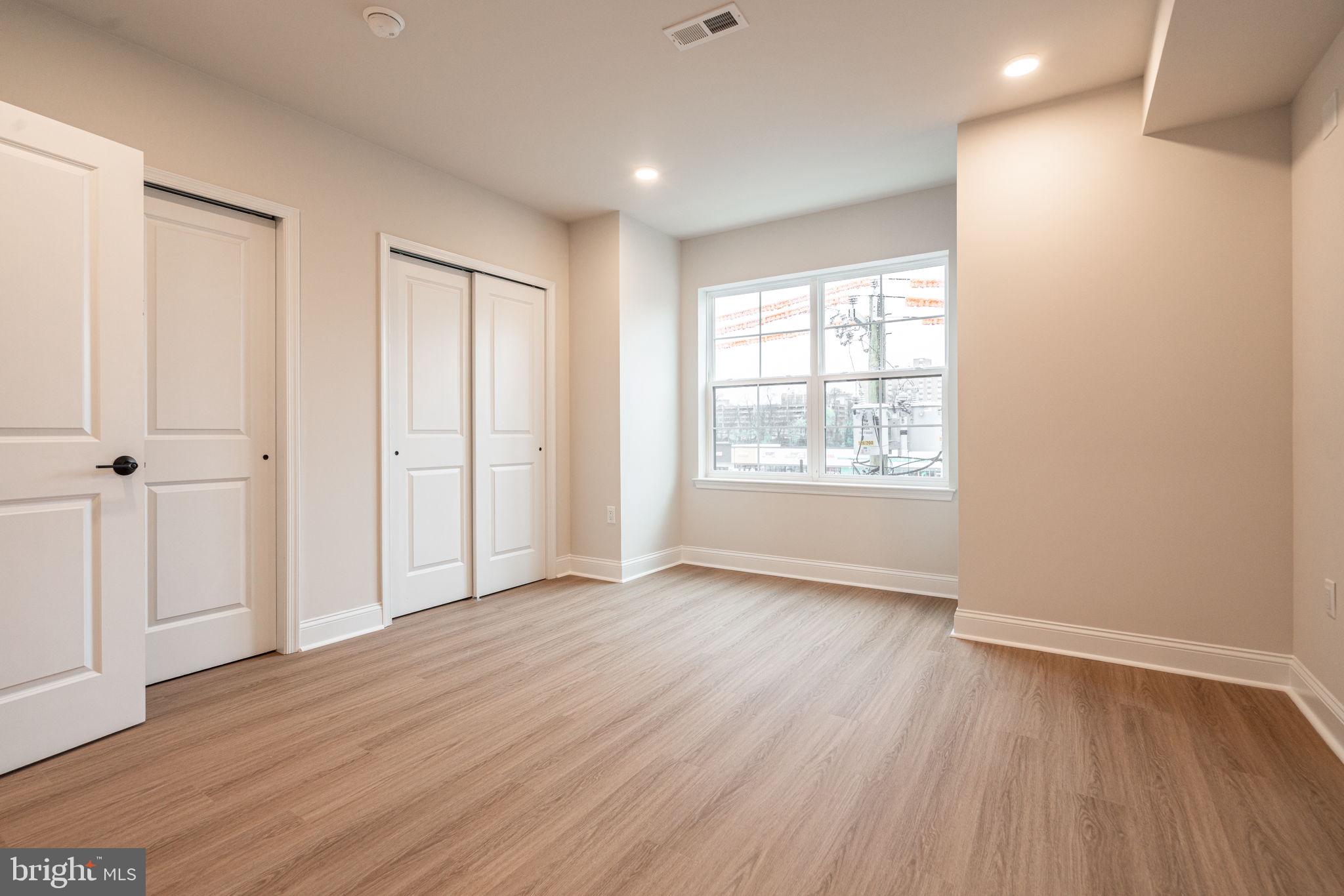 WYNNEFIELD HEIGHTS - Residential