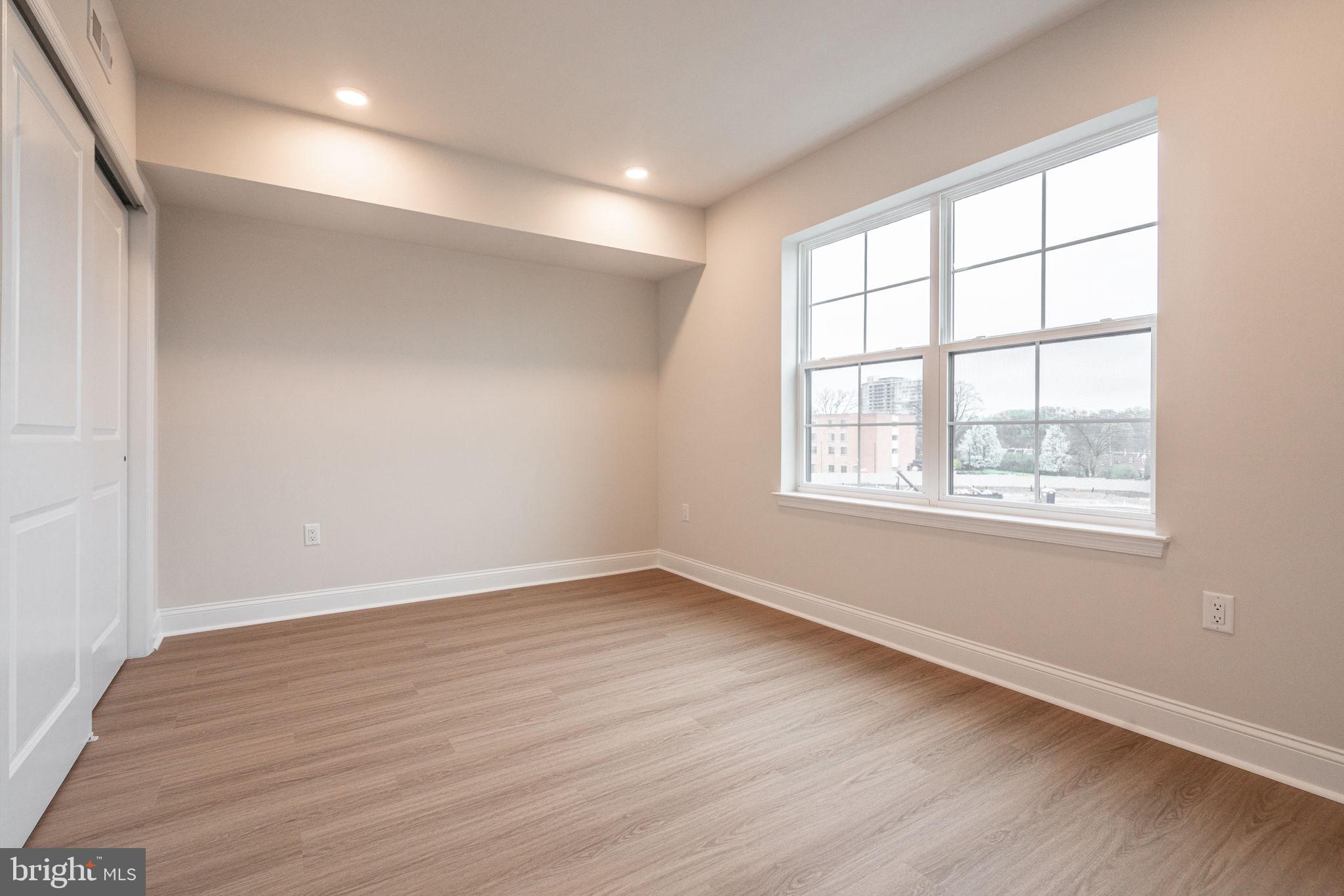 WYNNEFIELD HEIGHTS - Residential