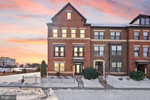 43497 CHARITABLE STREET ASHBURN VA 20148