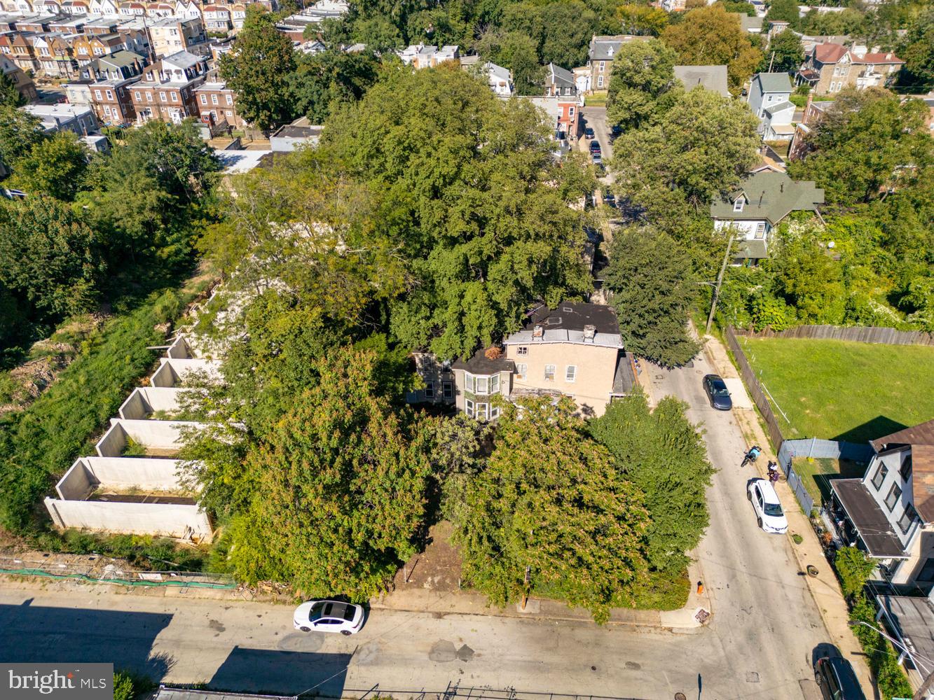 149 E HERMAN STREET