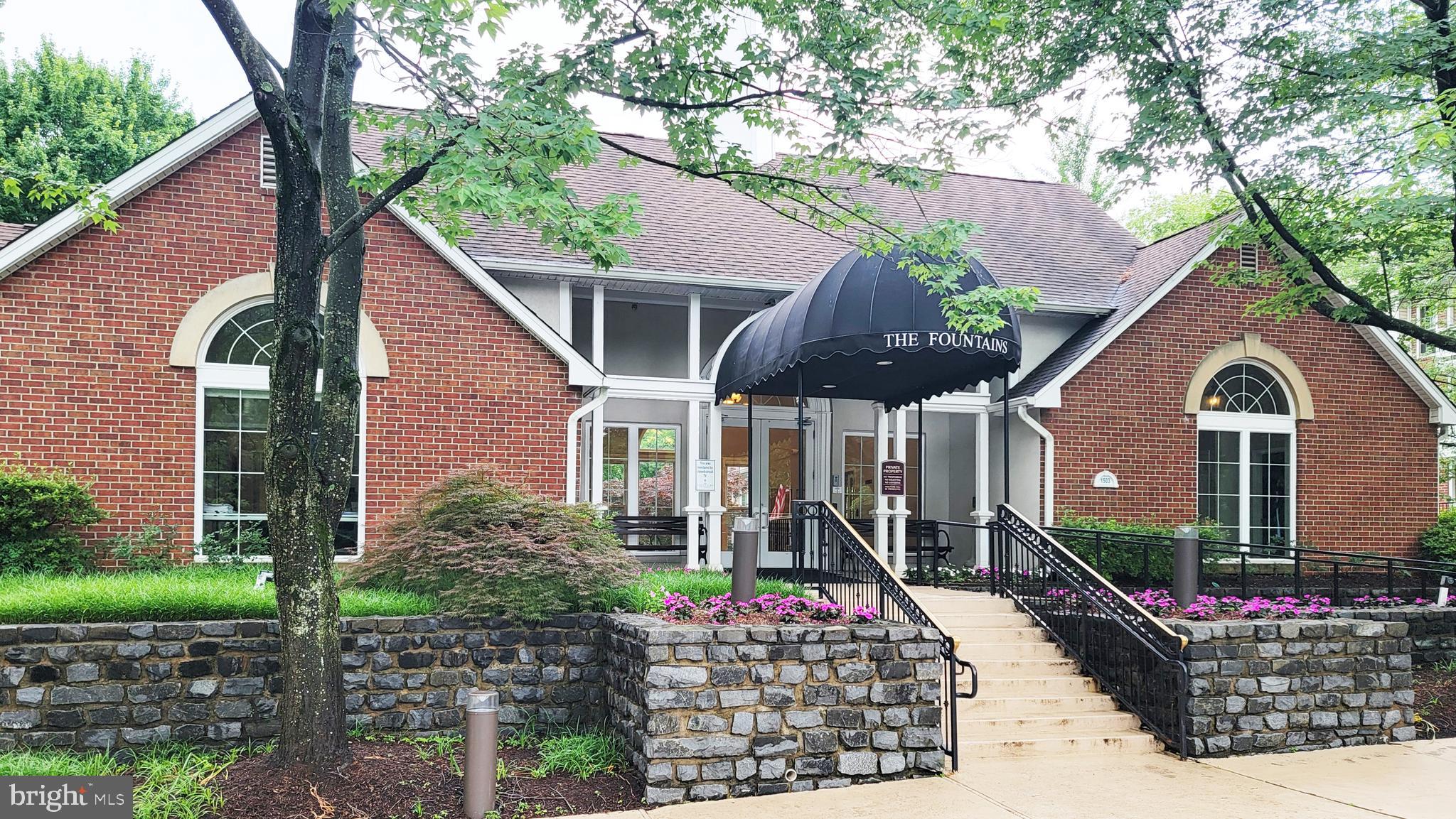 1504 LINCOLN WAY 118
