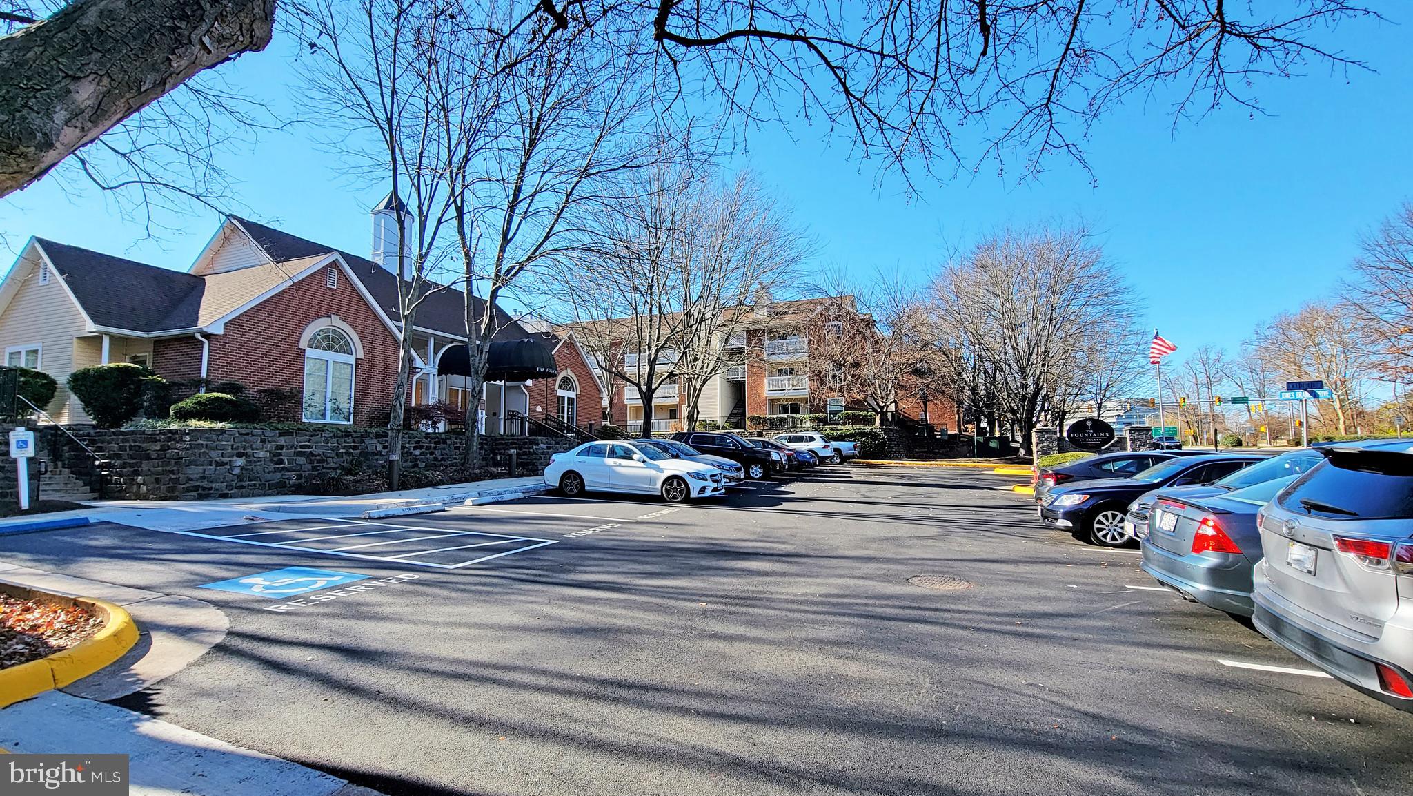 1504 LINCOLN WAY 118