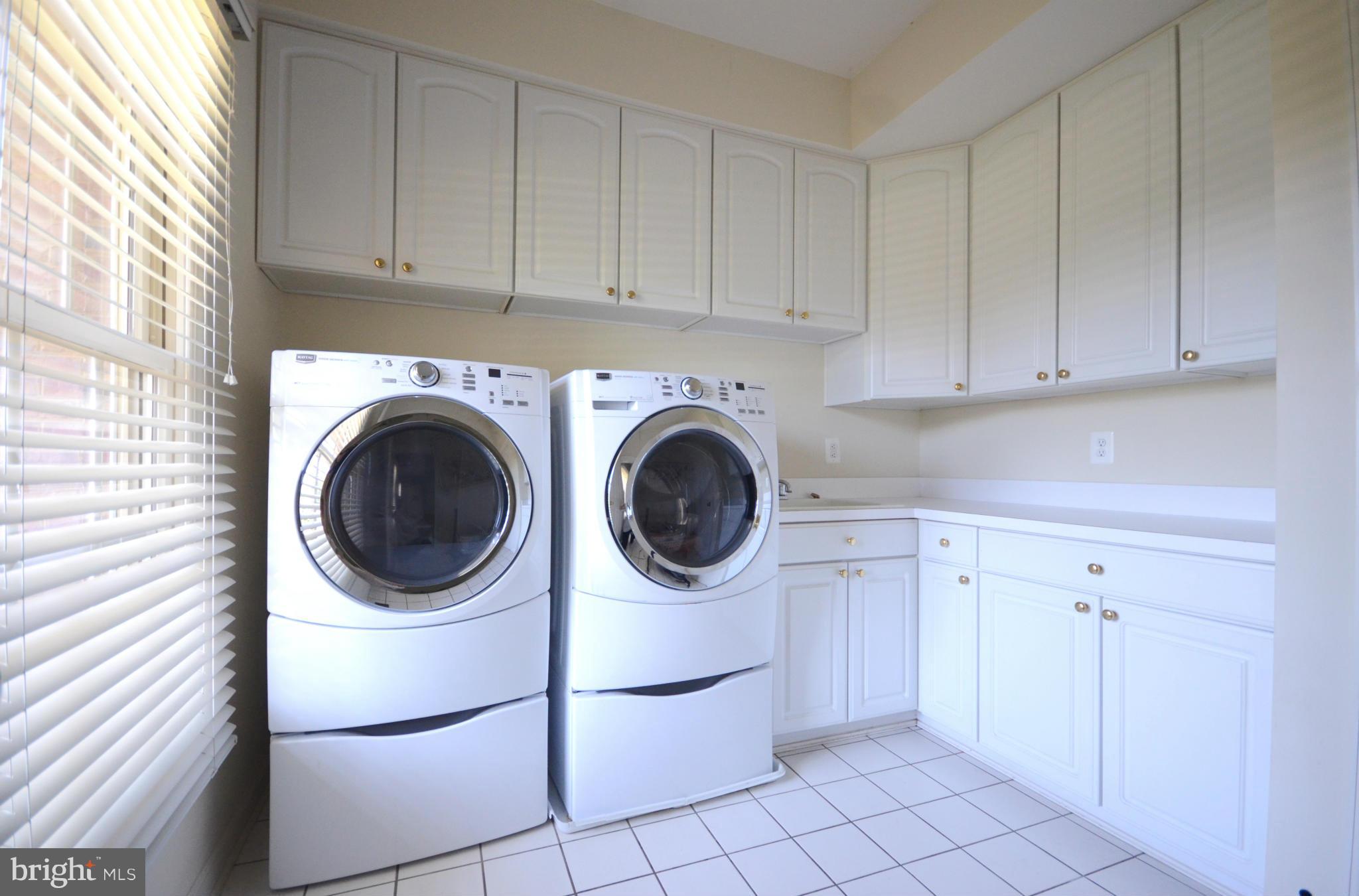 AKELEY - Residential