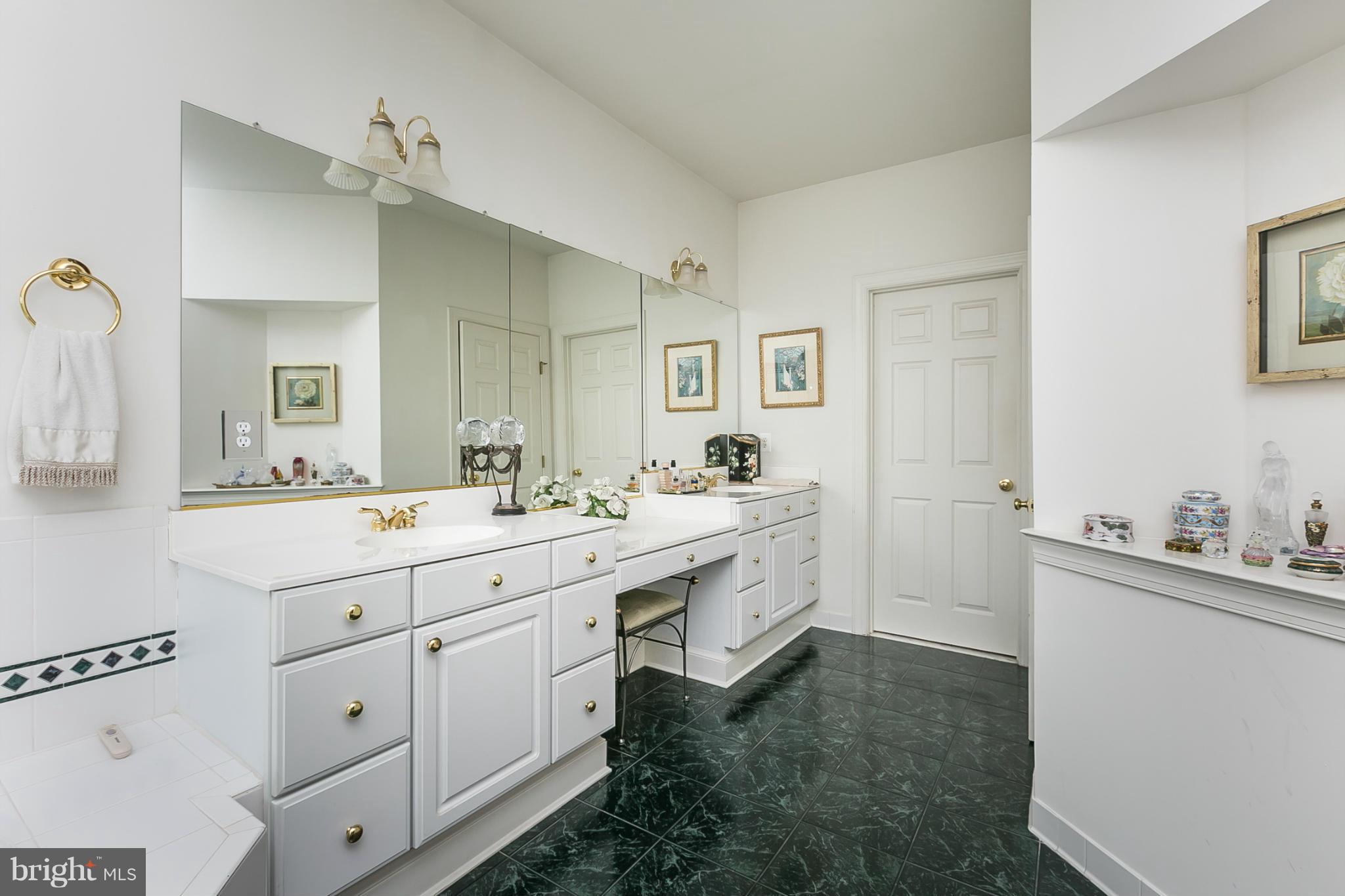 AKELEY - Residential