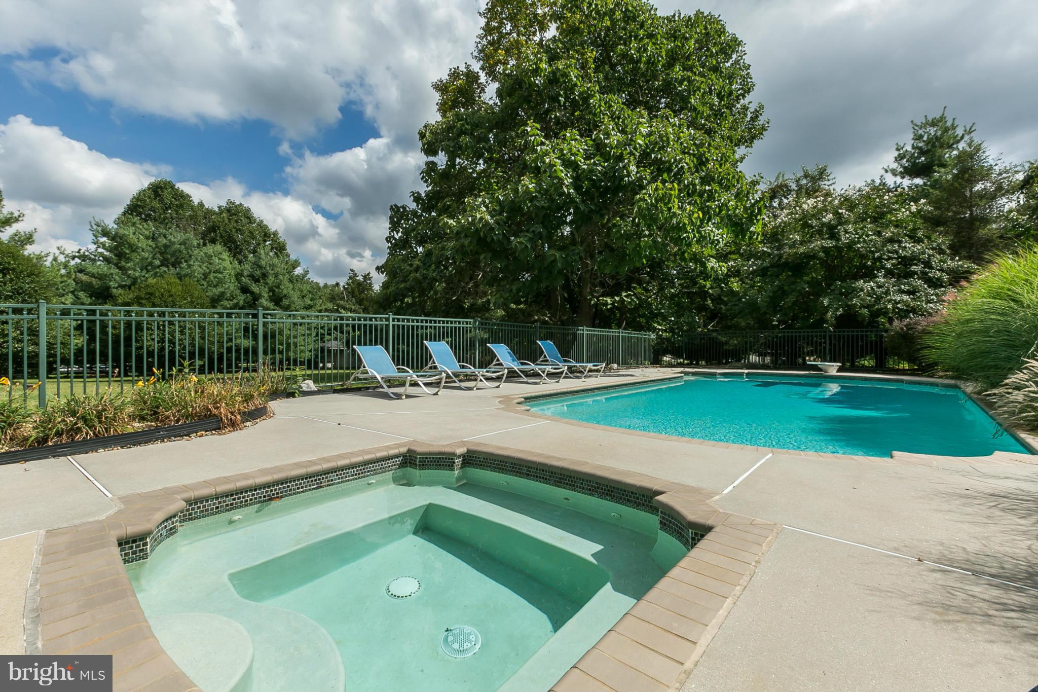 AKELEY - Residential