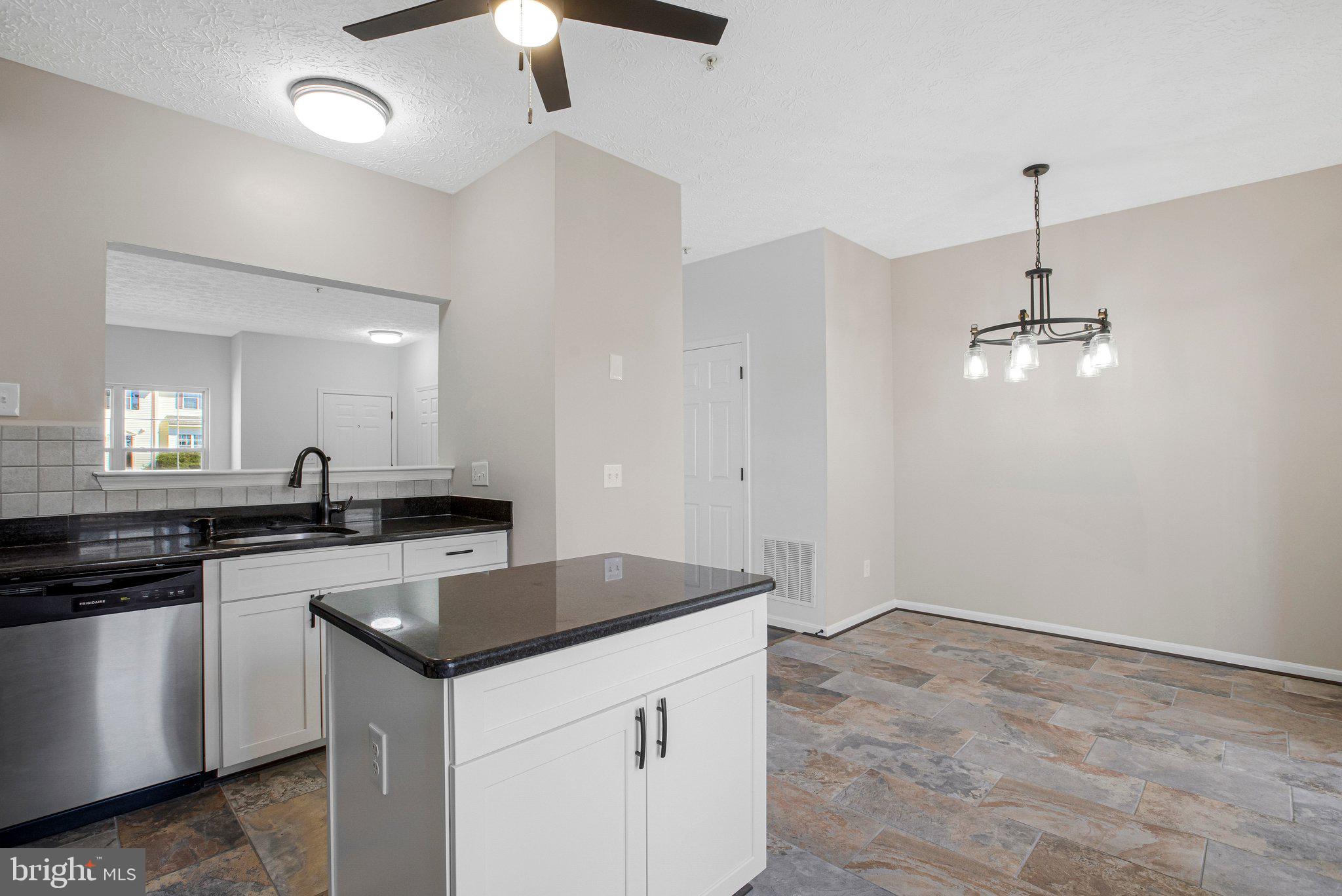 OAKHURST - Residential