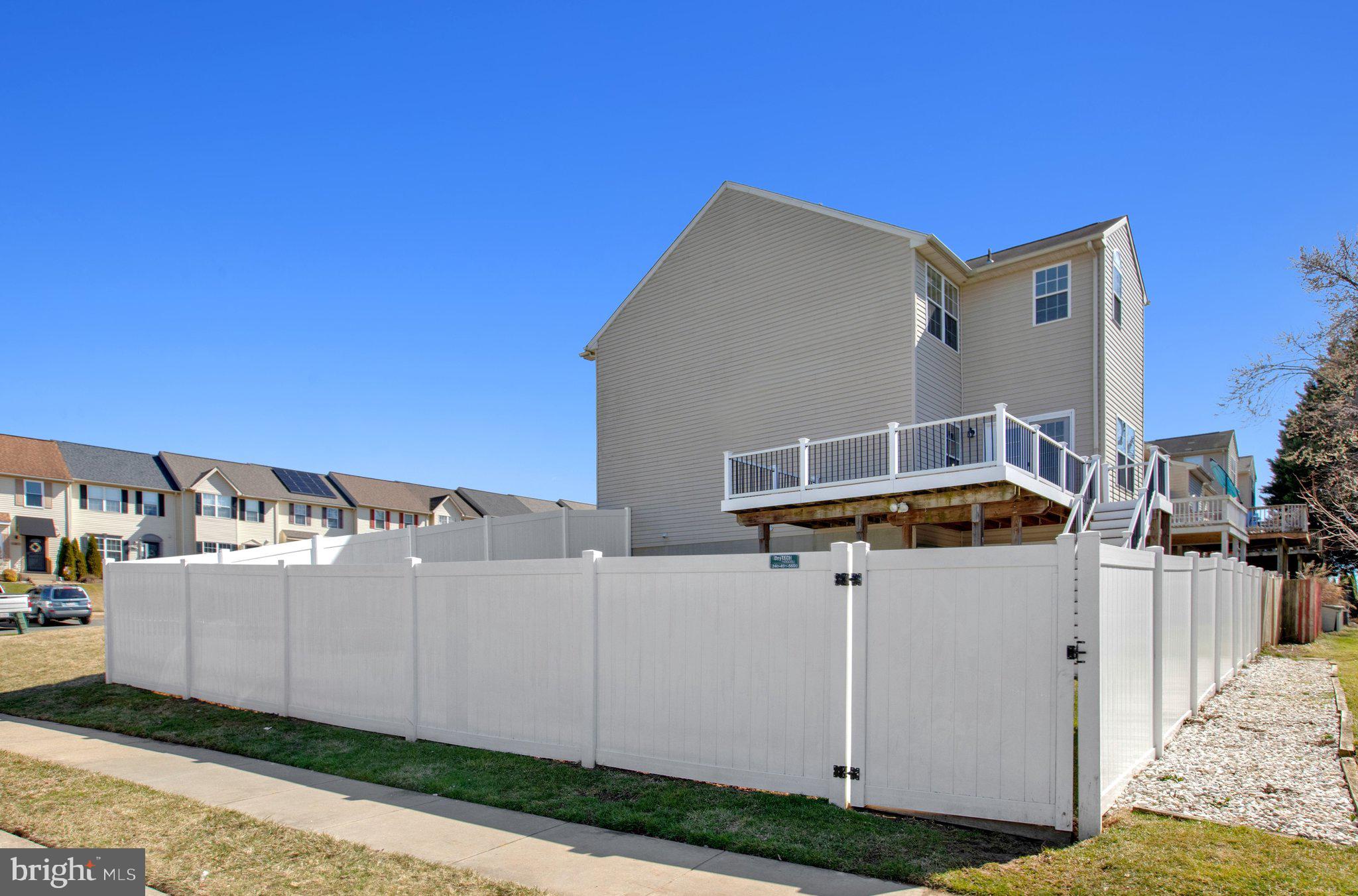 OAKHURST - Residential