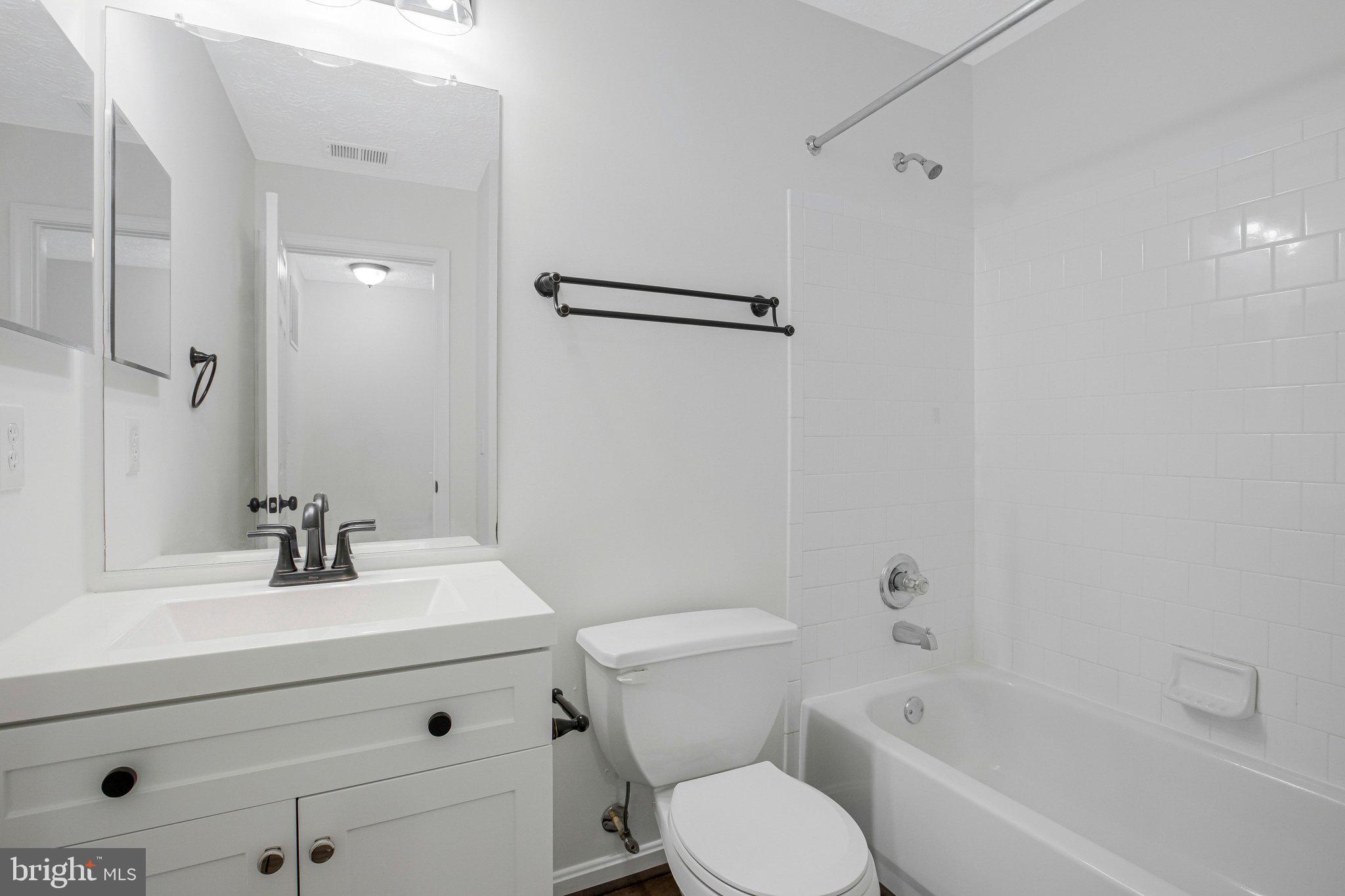 OAKHURST - Residential