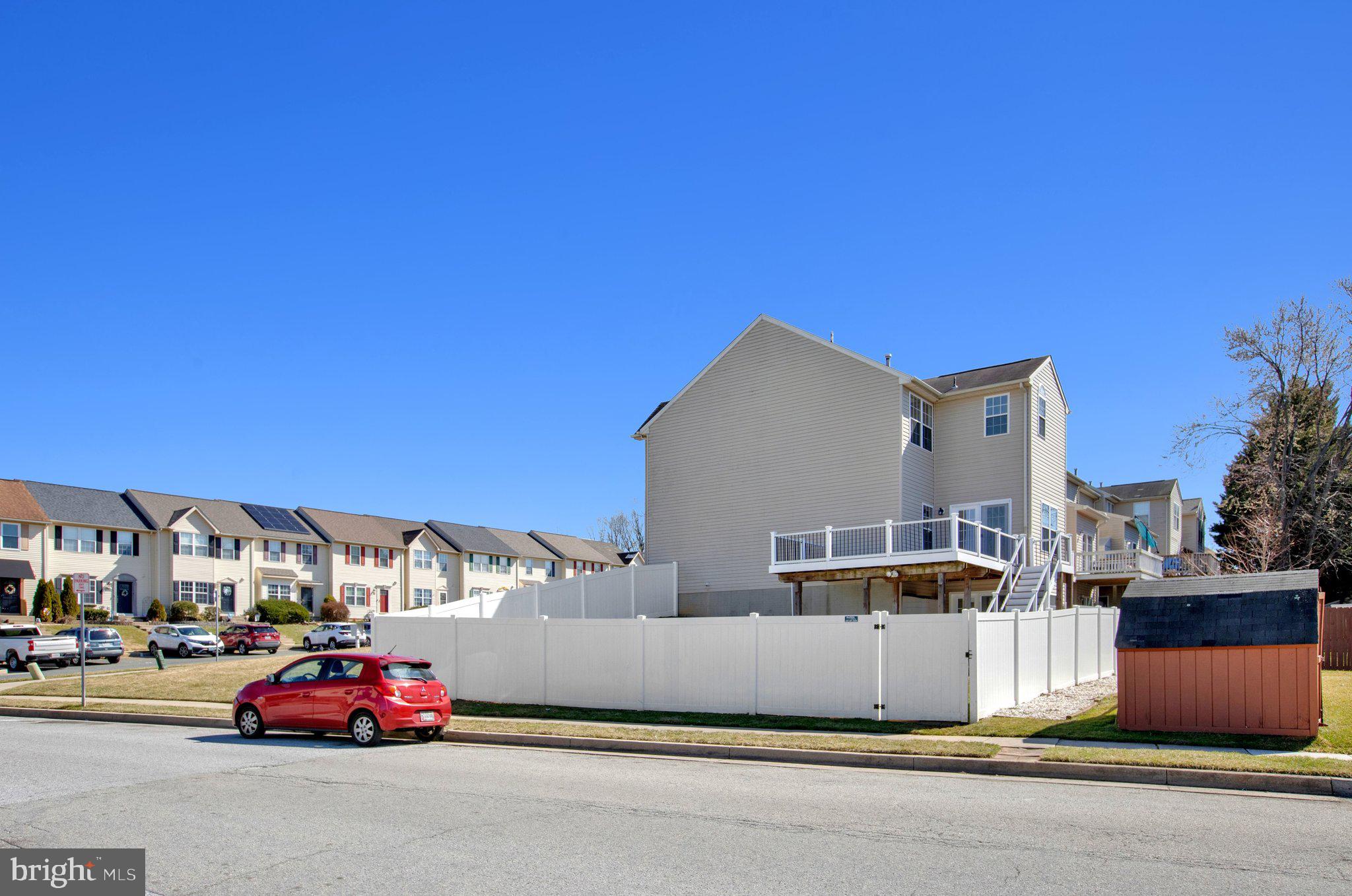 OAKHURST - Residential