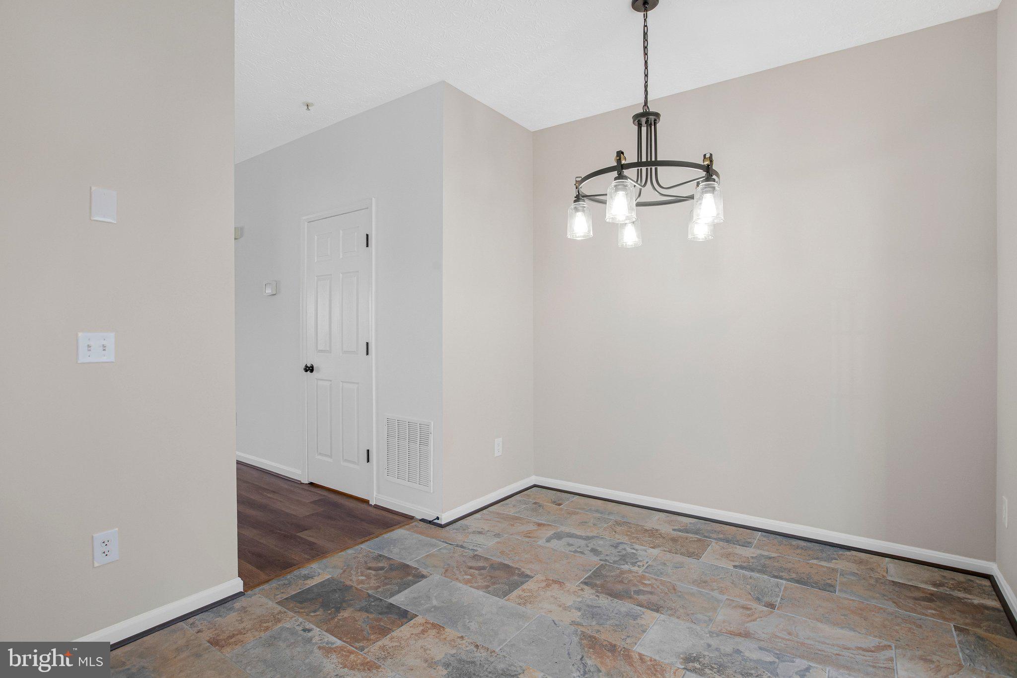 OAKHURST - Residential