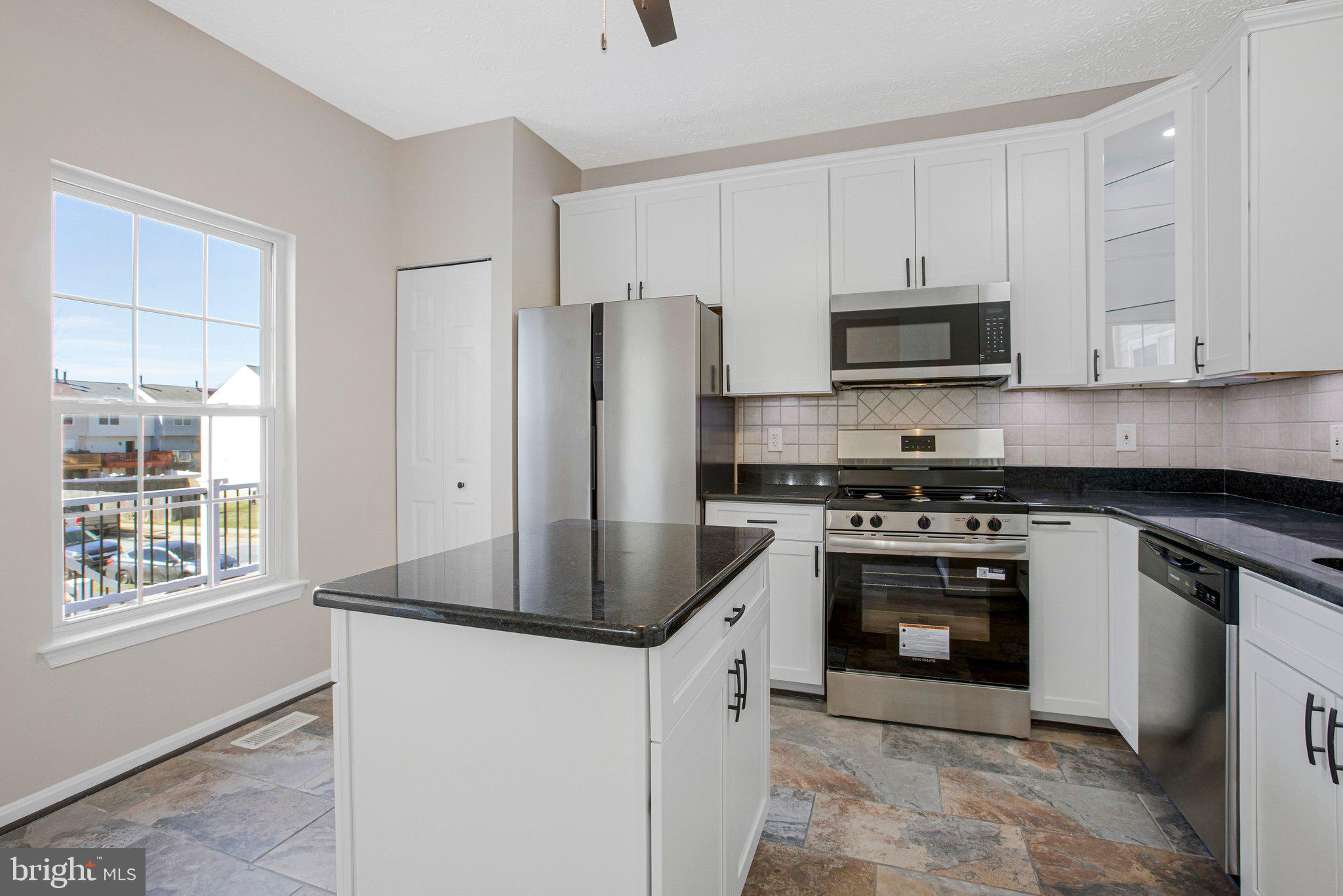 OAKHURST - Residential