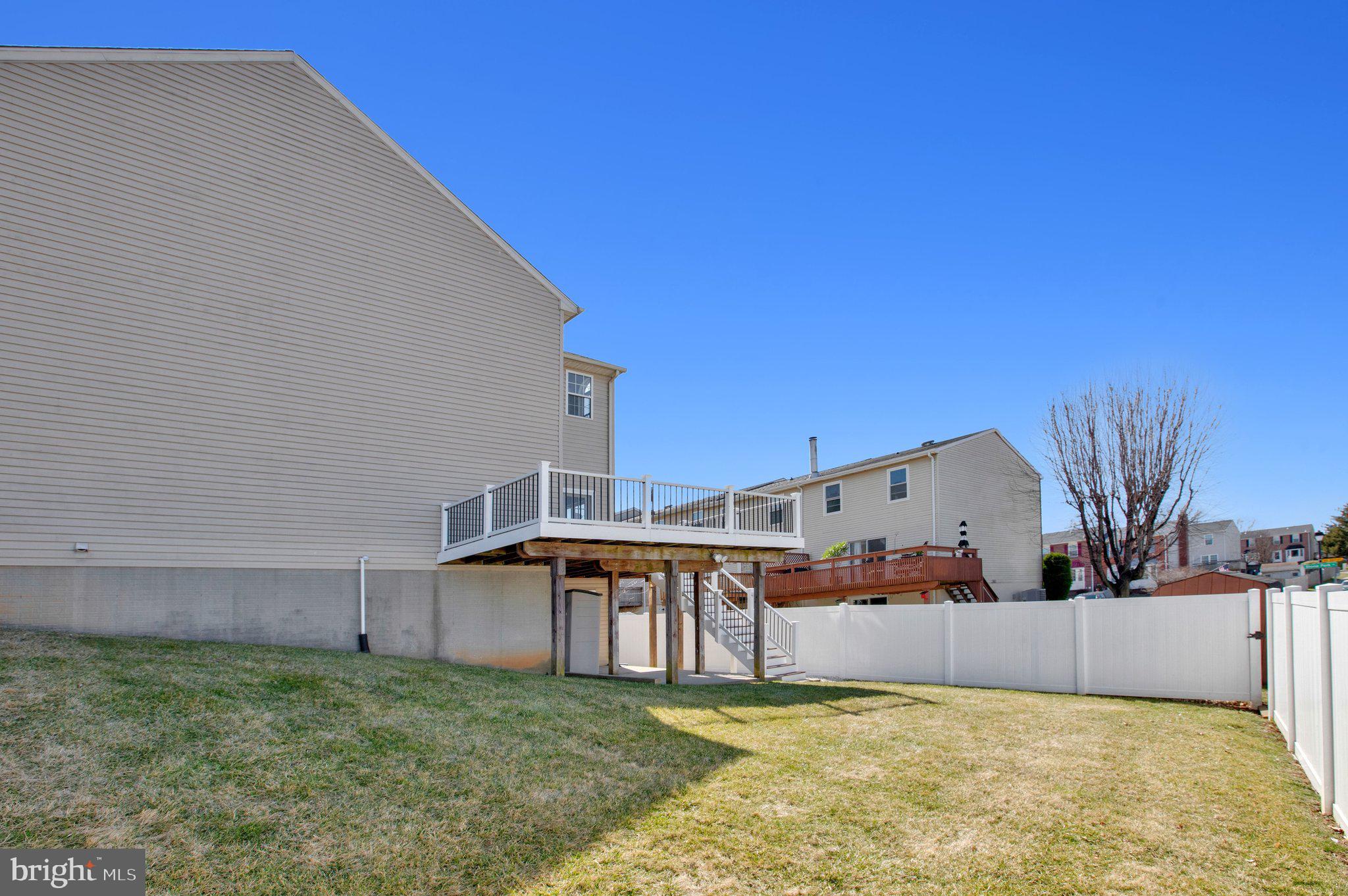 OAKHURST - Residential