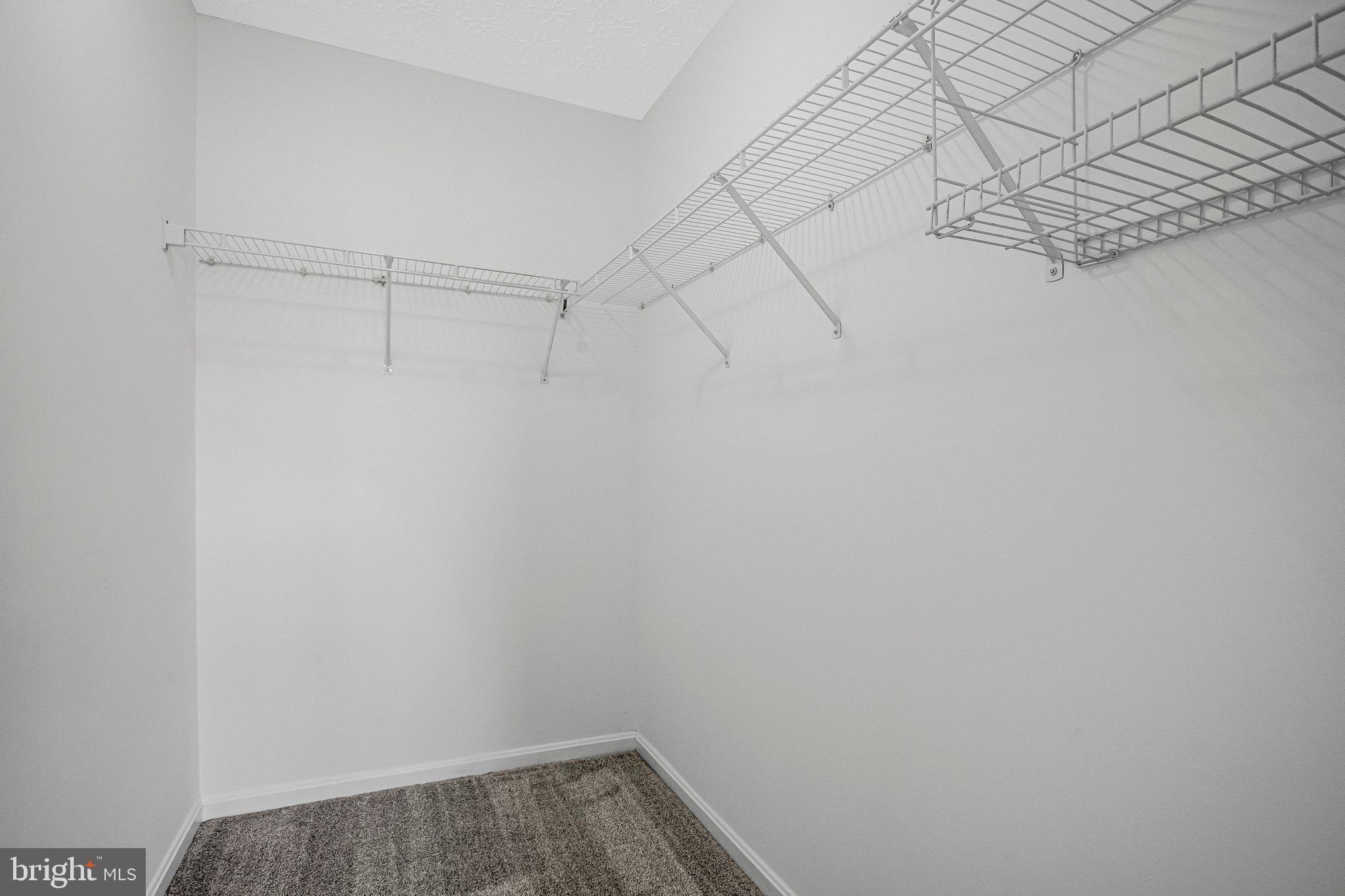 OAKHURST - Residential