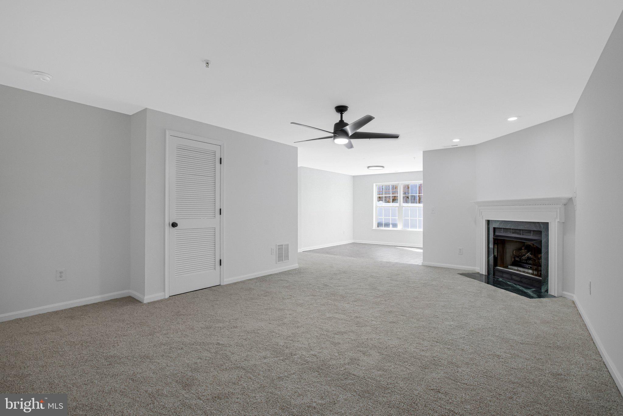 OAKHURST - Residential