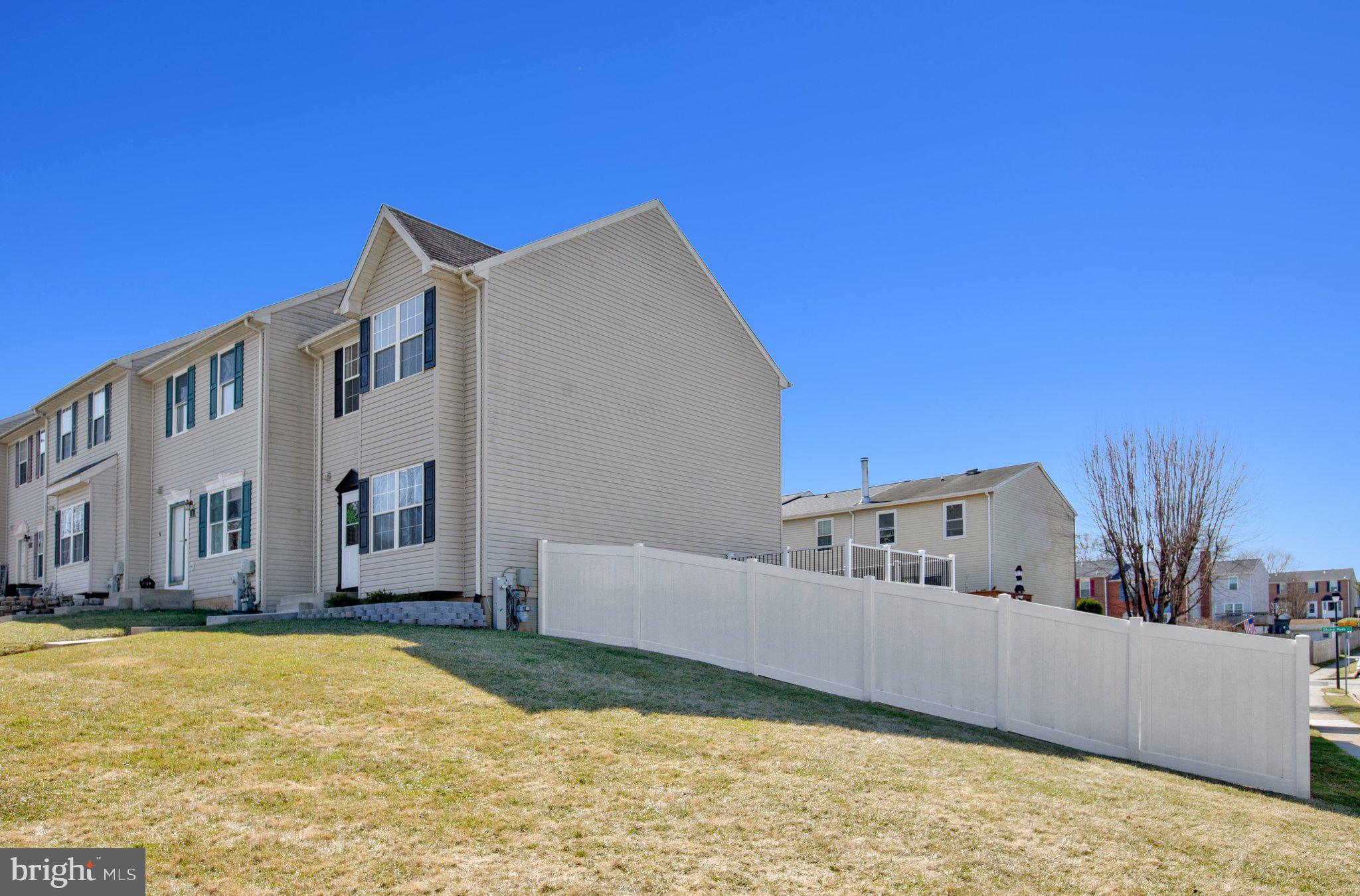 OAKHURST - Residential