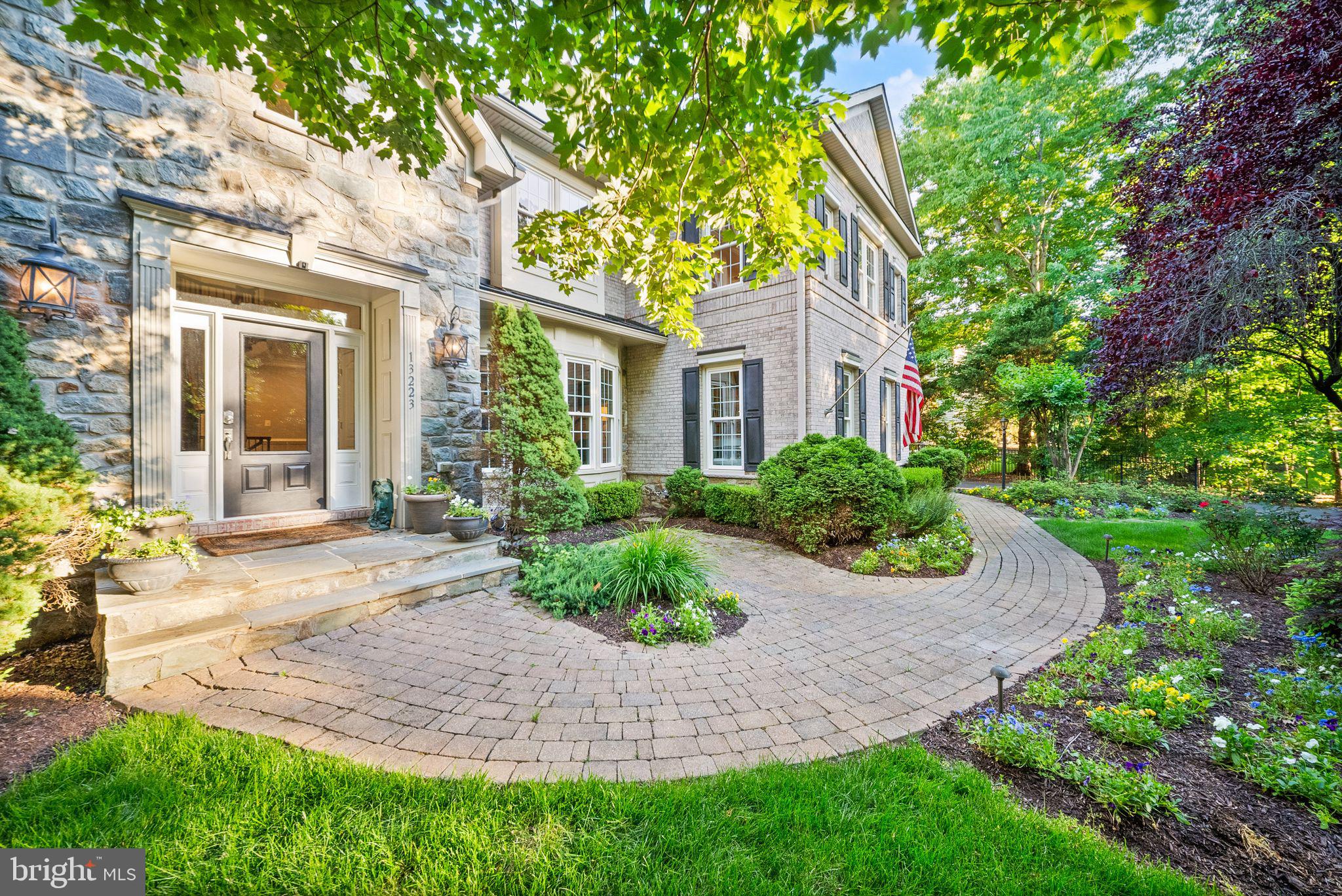 13223 PIEDMONT VISTA DRIVE