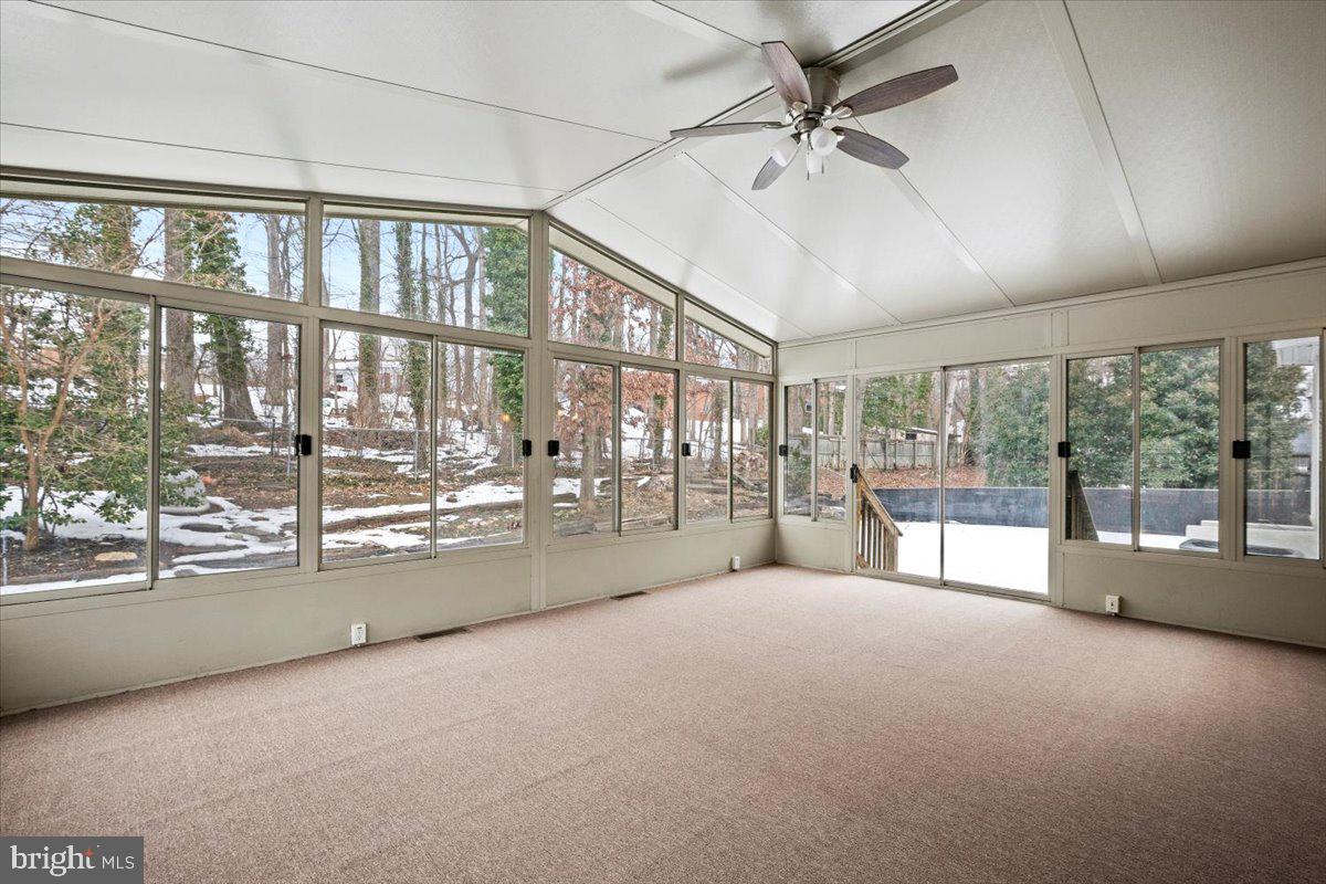 NORTH SPRINGFIELD PARK - Residential