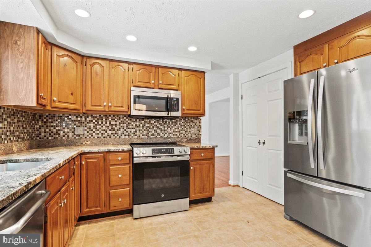 NORTH SPRINGFIELD PARK - Residential