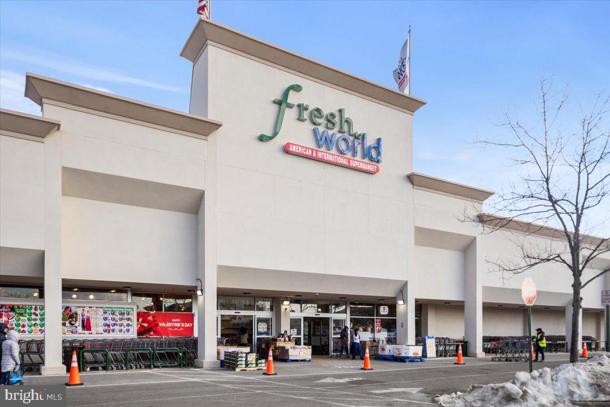 NORTH SPRINGFIELD PARK - Residential