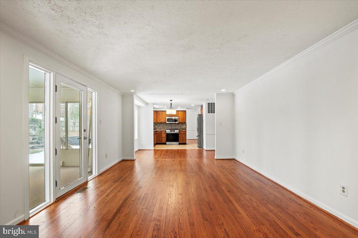 NORTH SPRINGFIELD PARK - Residential