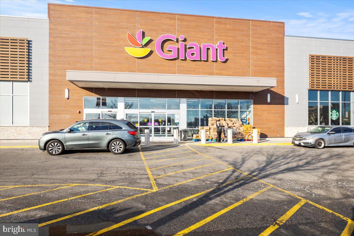 NORTH SPRINGFIELD PARK - Residential