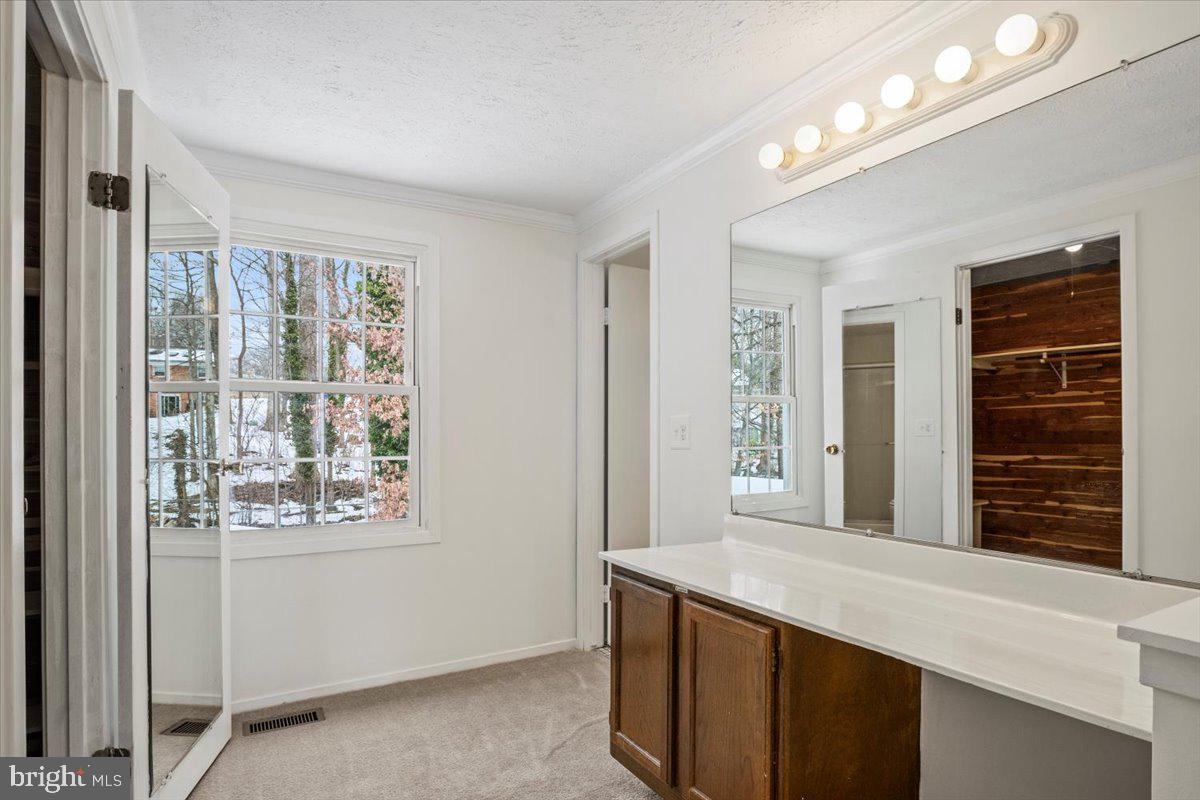 NORTH SPRINGFIELD PARK - Residential