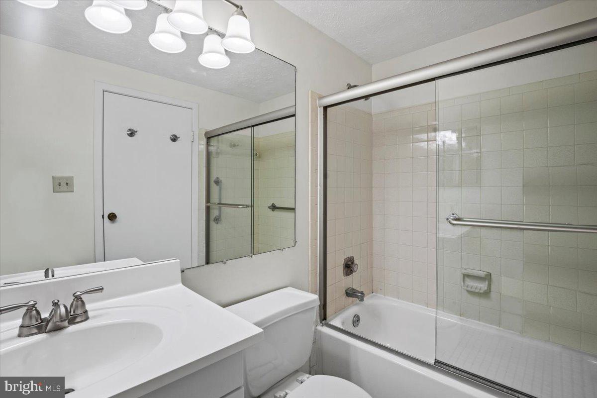 NORTH SPRINGFIELD PARK - Residential